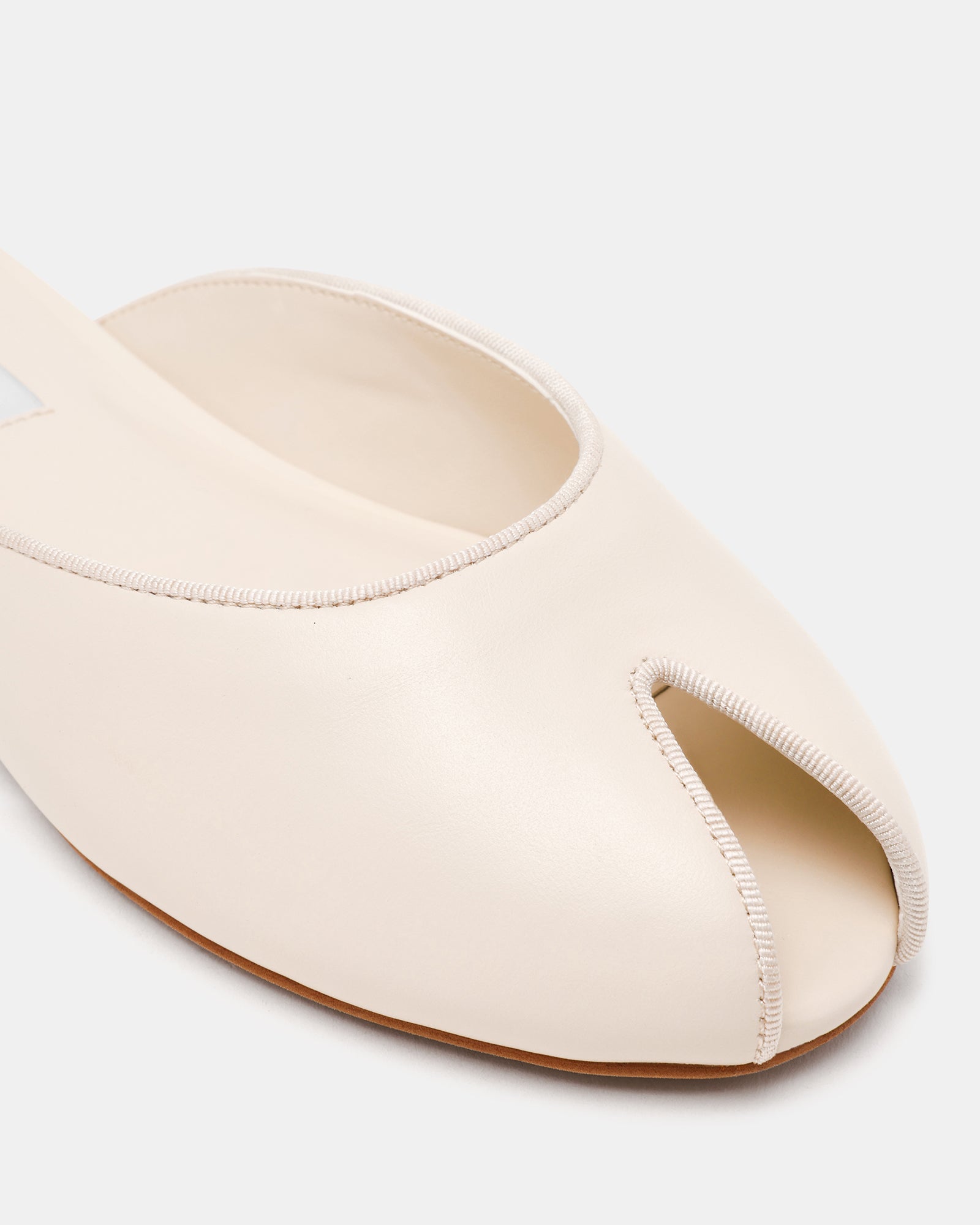 STEVEMADDEN_SHOES_BLOSS_BONE-LEATHER05.jpg