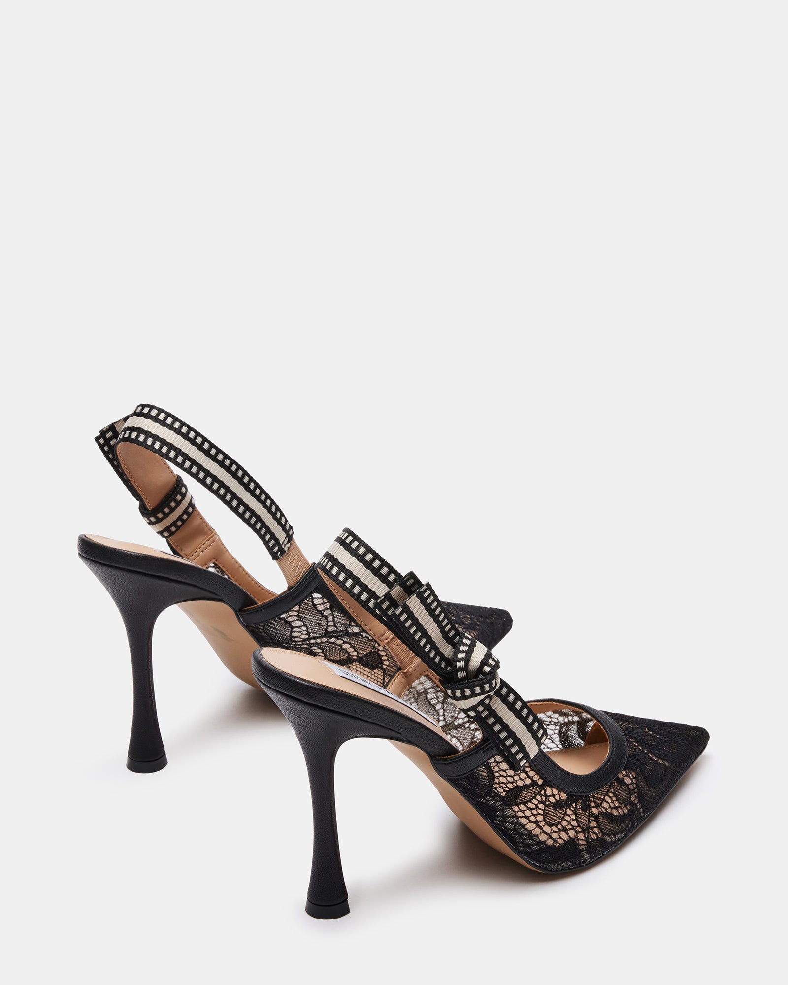 STEVEMADDEN_SHOES_BRI_BLACK-LACE_03.jpg