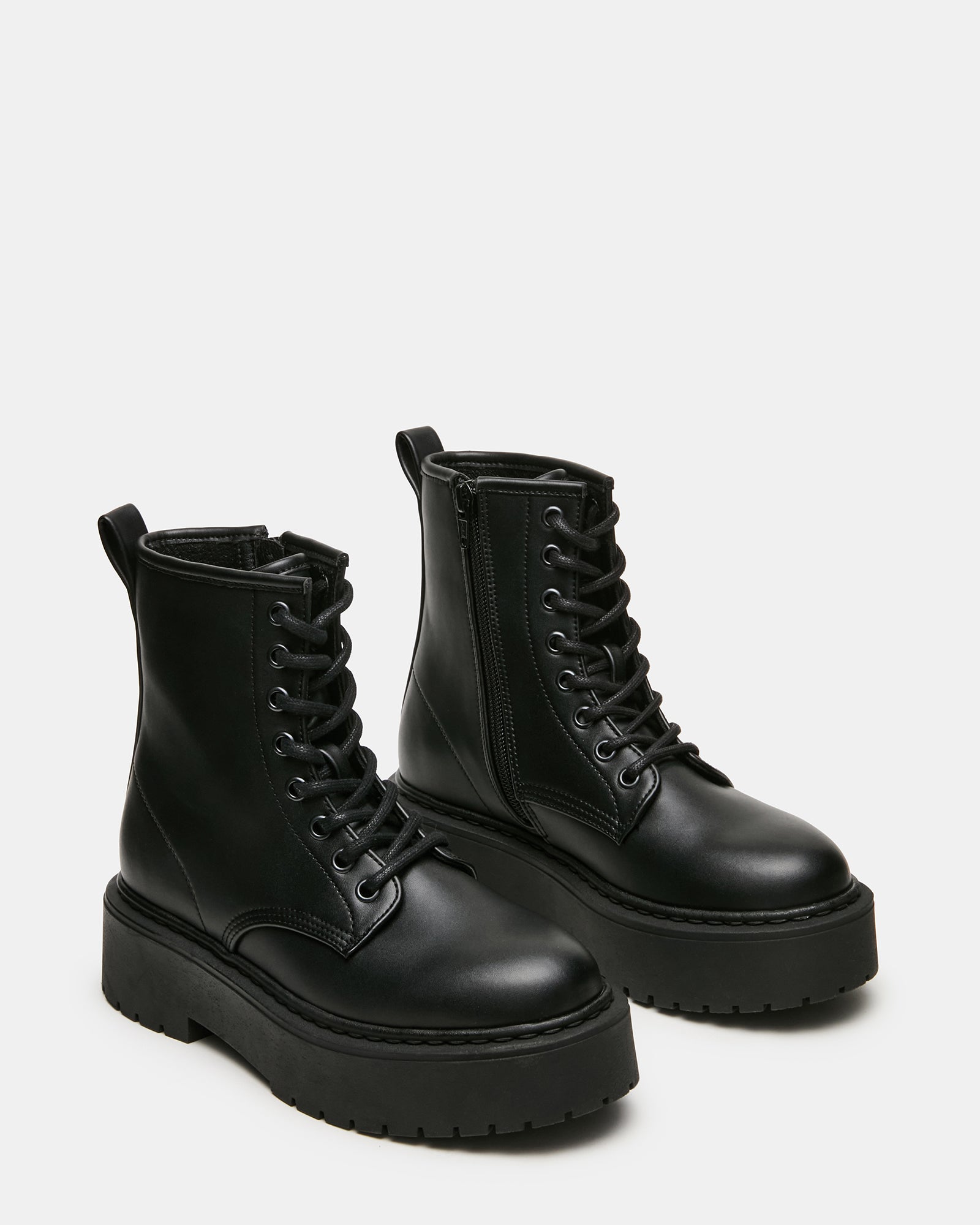 STEVEMADDEN_SHOES_BUFFY_BLACK_02_9704d69c-f465-4c1c-bbf7-07b7e2f5623f.jpg