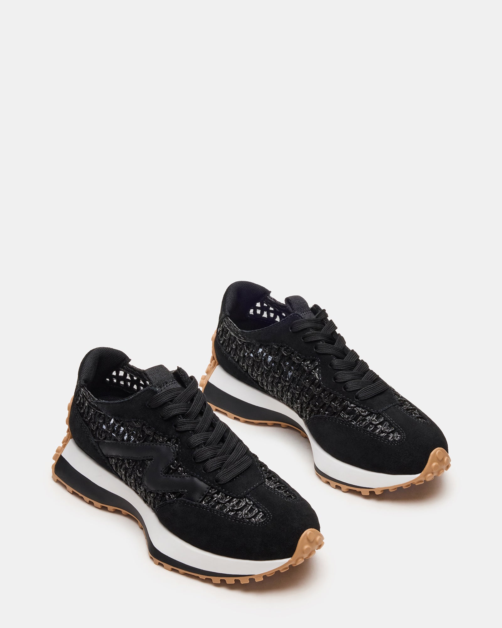 STEVEMADDEN_SHOES_CAMPO_BLACK-BEIGE_02_caa57317-a38b-4072-b2bd-903c122c0538.jpg