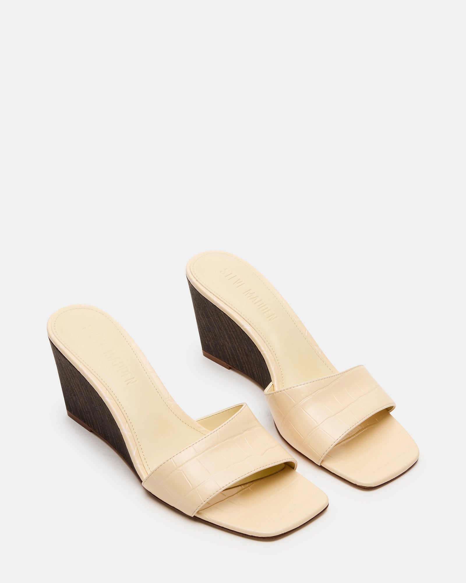STEVEMADDEN_SHOES_CURCIO_BEIGE-CROCODILE_02.jpg