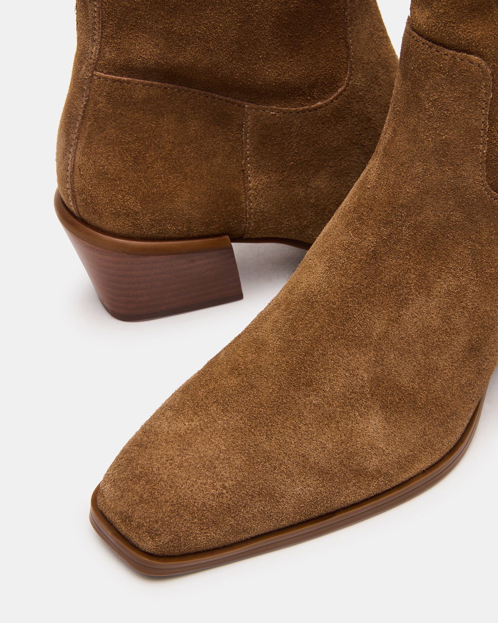 STEVEMADDEN_SHOES_DANEY_TAUPE-SUEDE_05.jpg