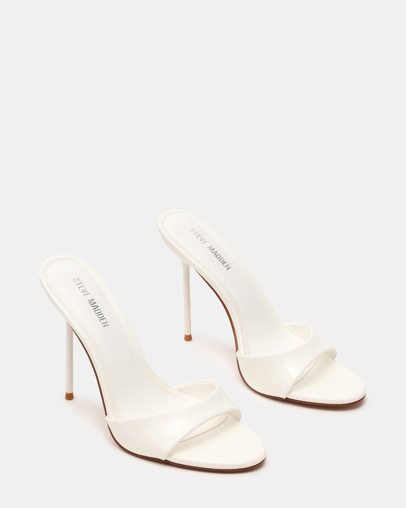 STEVEMADDEN_SHOES_DAVINA_WHITE-PATENT02.jpg