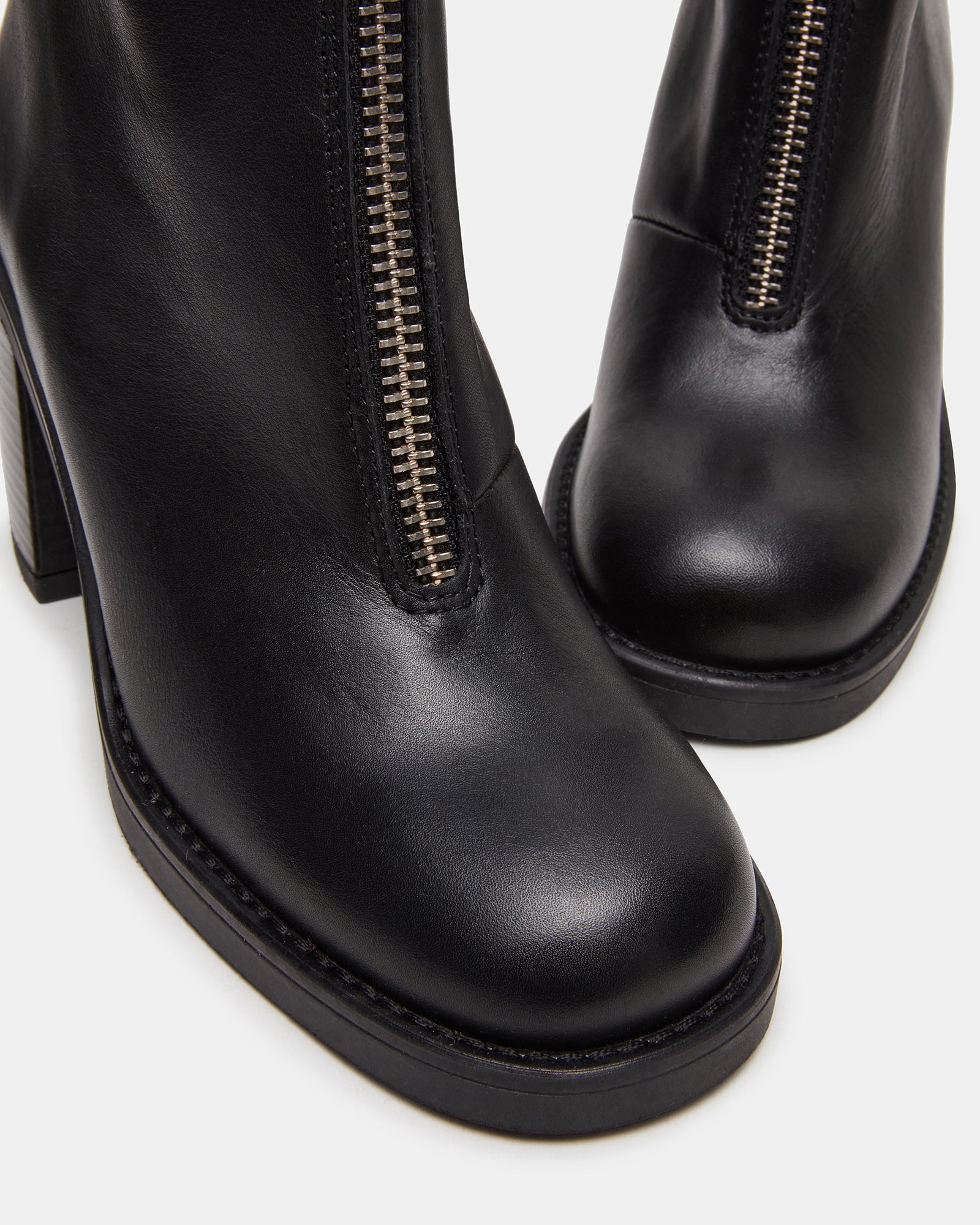 STEVEMADDEN_SHOES_DECLAN_BLACK-LEATHER_05.jpg