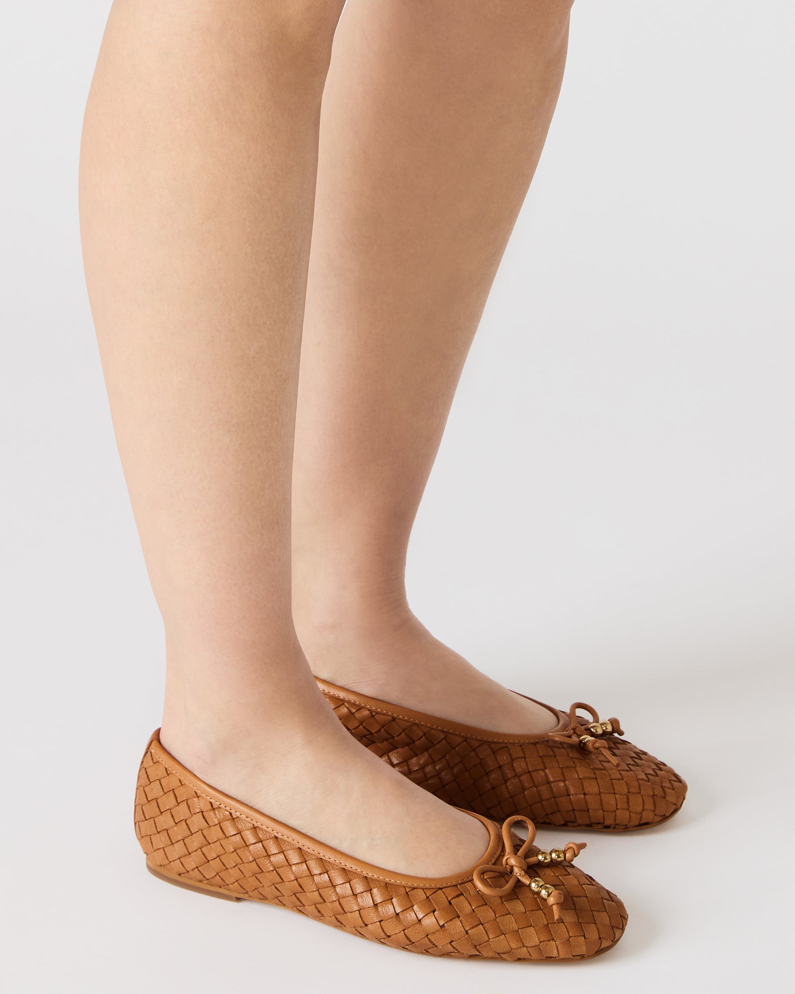 STEVEMADDEN_SHOES_DIVY_COGNAC-LEATHER_0584_5b267c3c-7142-4b52-b1c9-4e4947a4e941.jpg