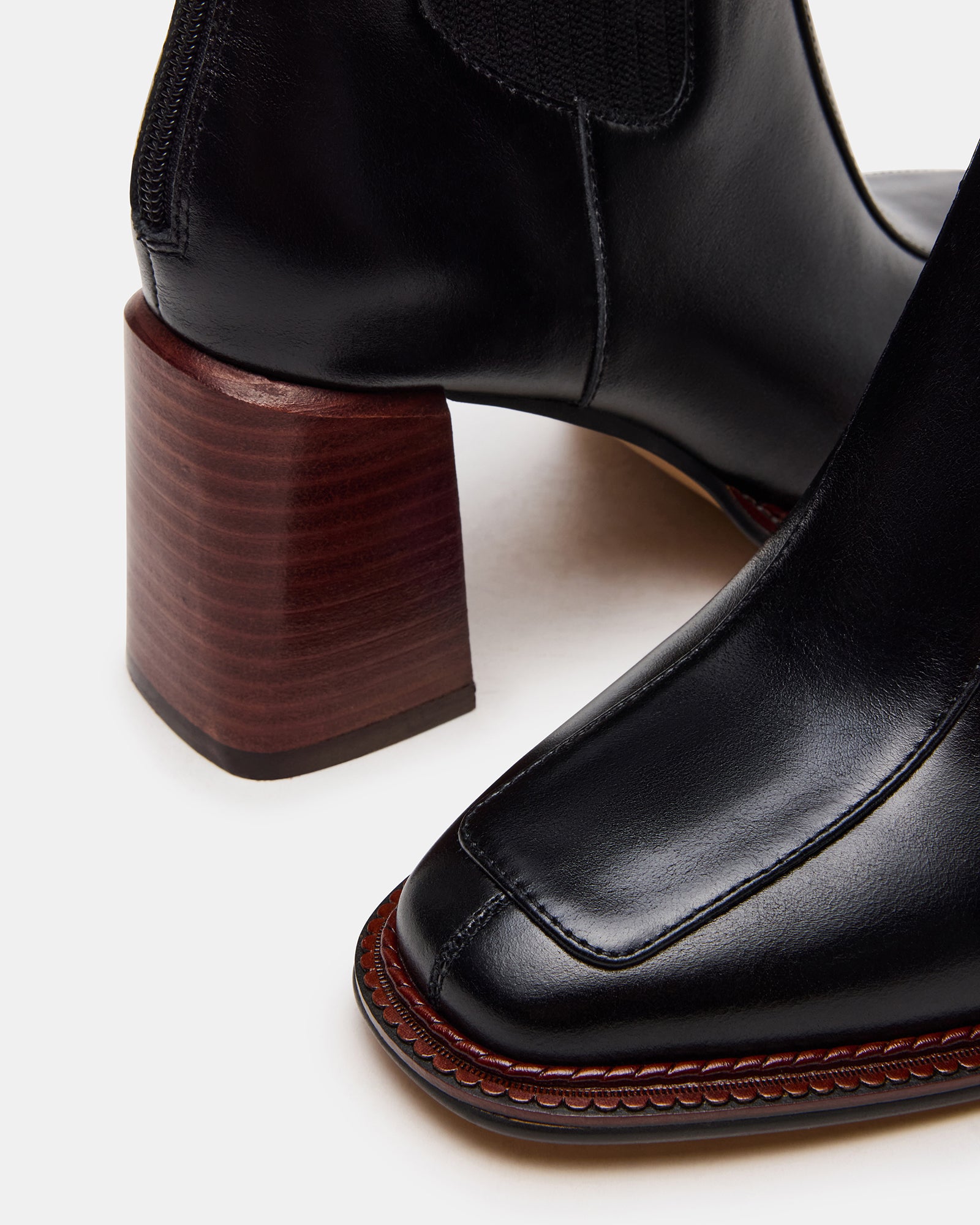 STEVEMADDEN_SHOES_DOWNTOWN_BLACK-LEATHER_05.jpg