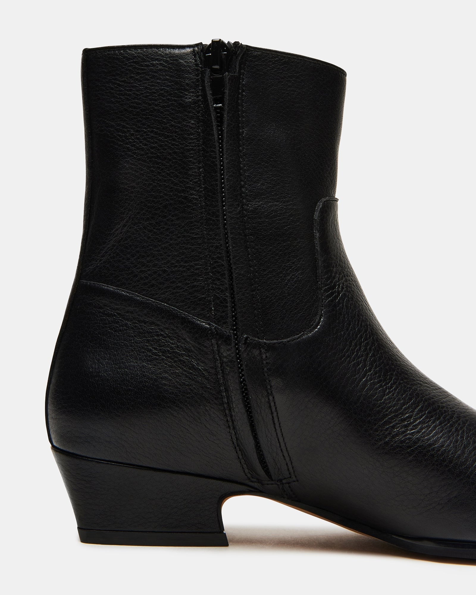 STEVEMADDEN_SHOES_DUSTY_BLACK-LEATHER_04.jpg