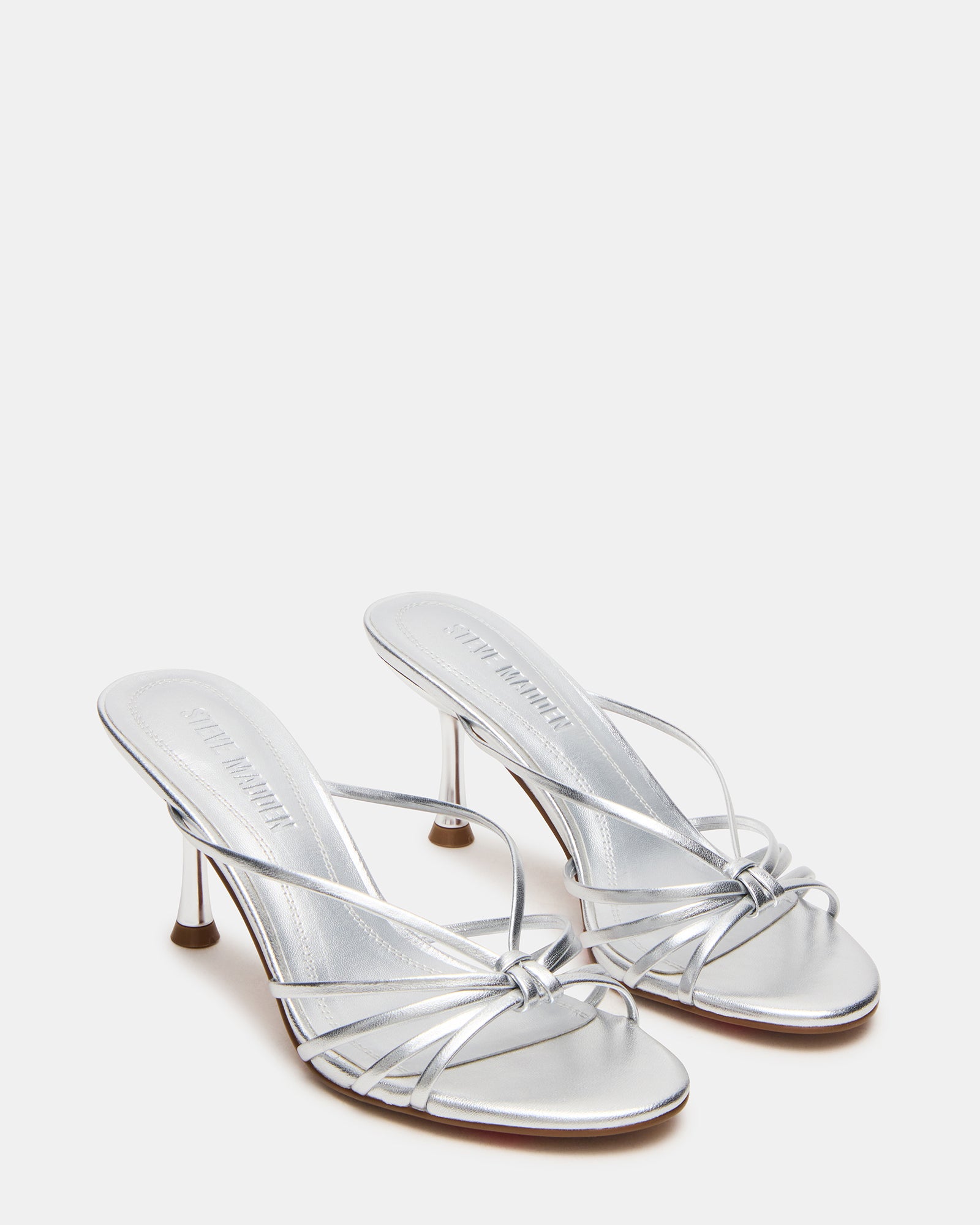STEVEMADDEN_SHOES_EDNA_SILVER_01.jpg
