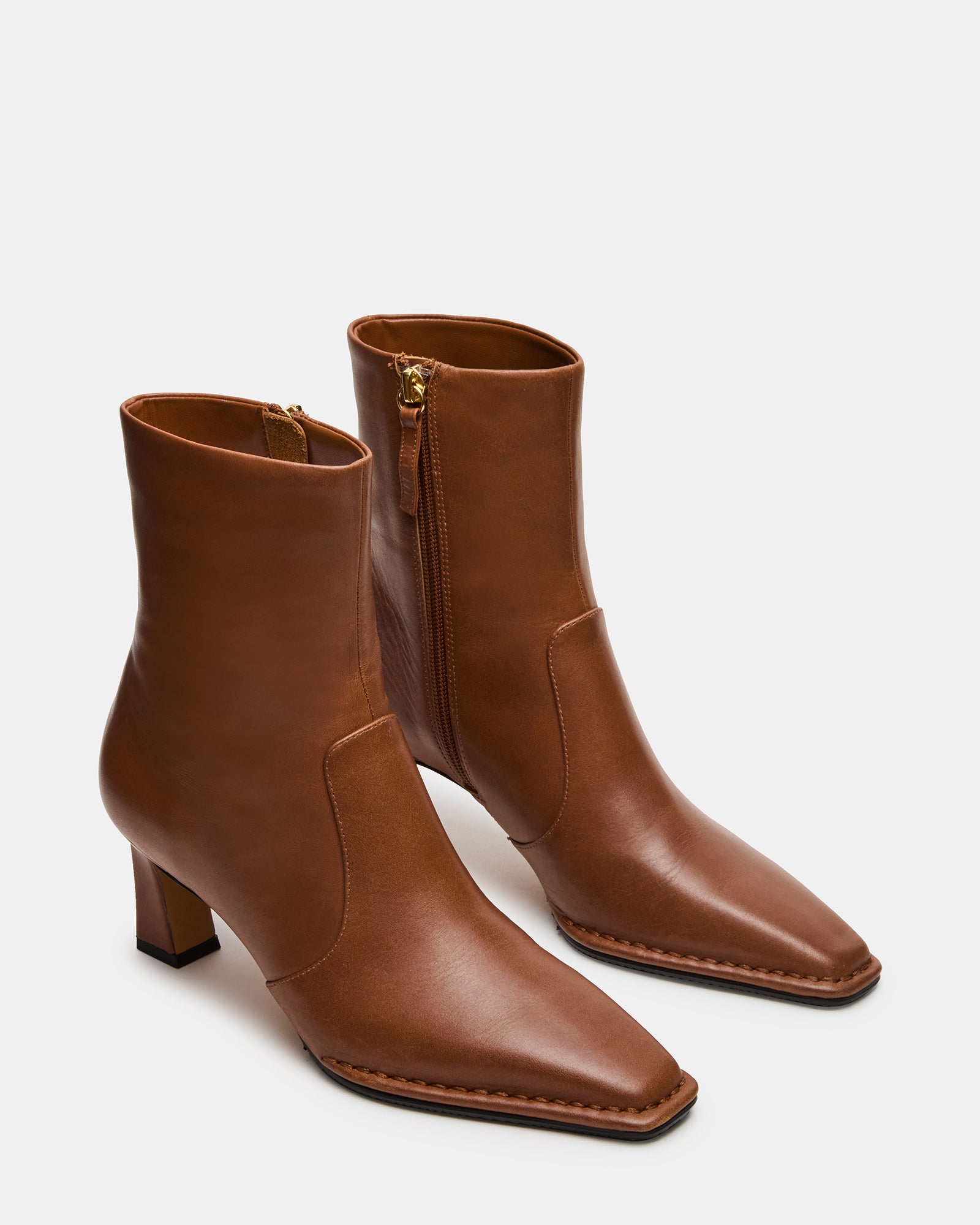 STEVEMADDEN_SHOES_FARE_TAN-LEATHER_02.jpg