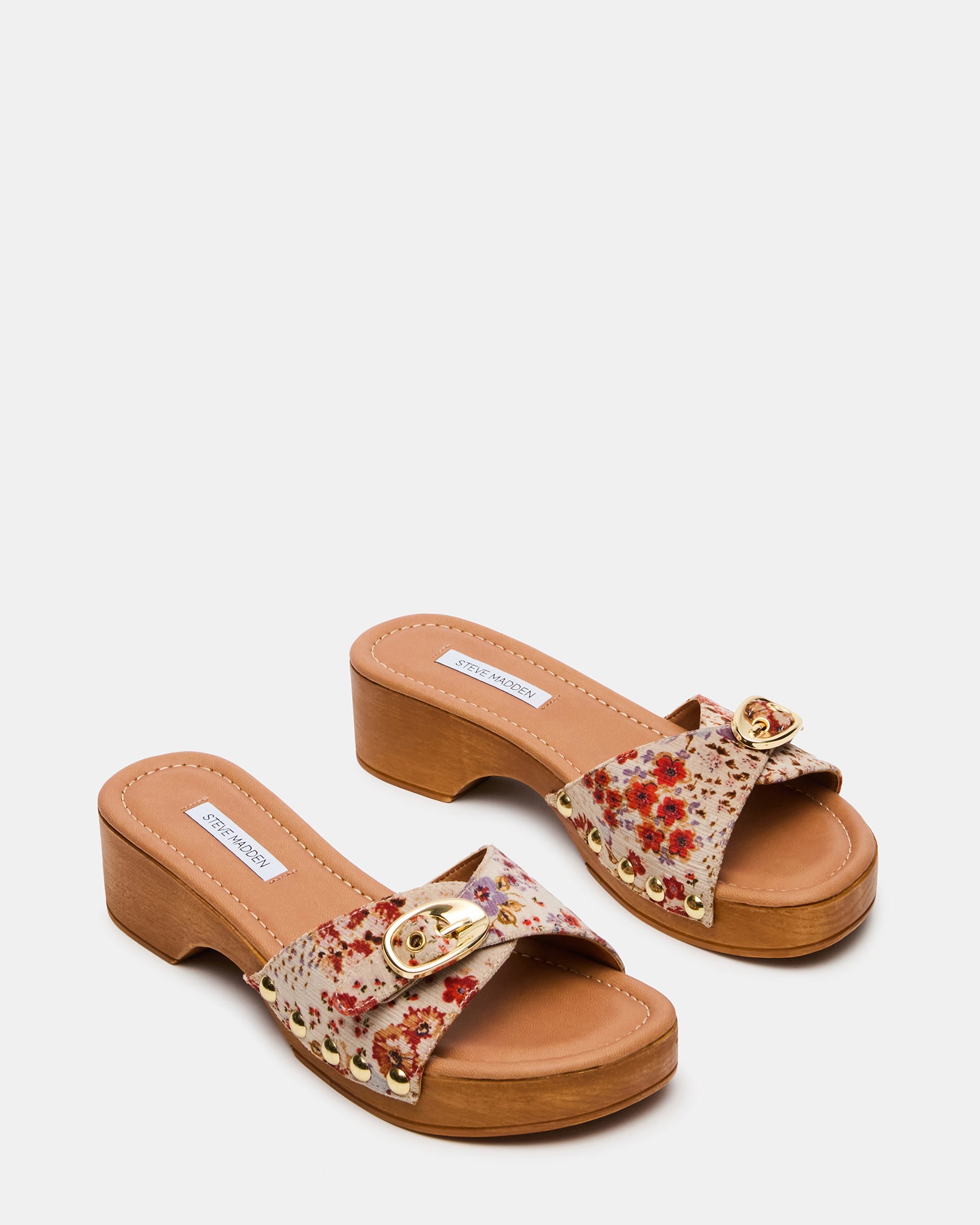 STEVEMADDEN_SHOES_FREDI_FLORAL_02.jpg