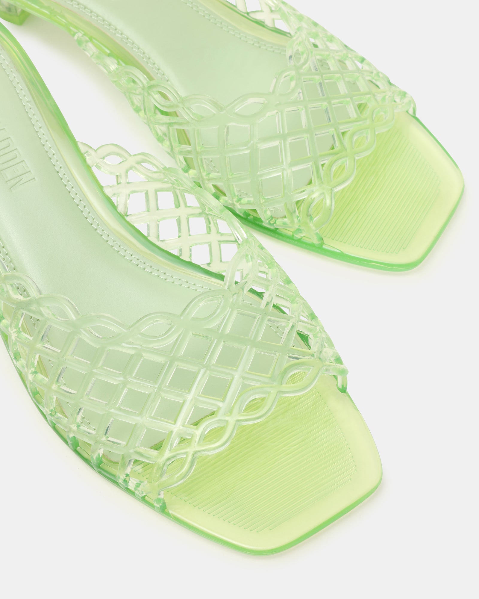 STEVEMADDEN_SHOES_GINGER_PISTACHIO05.jpg