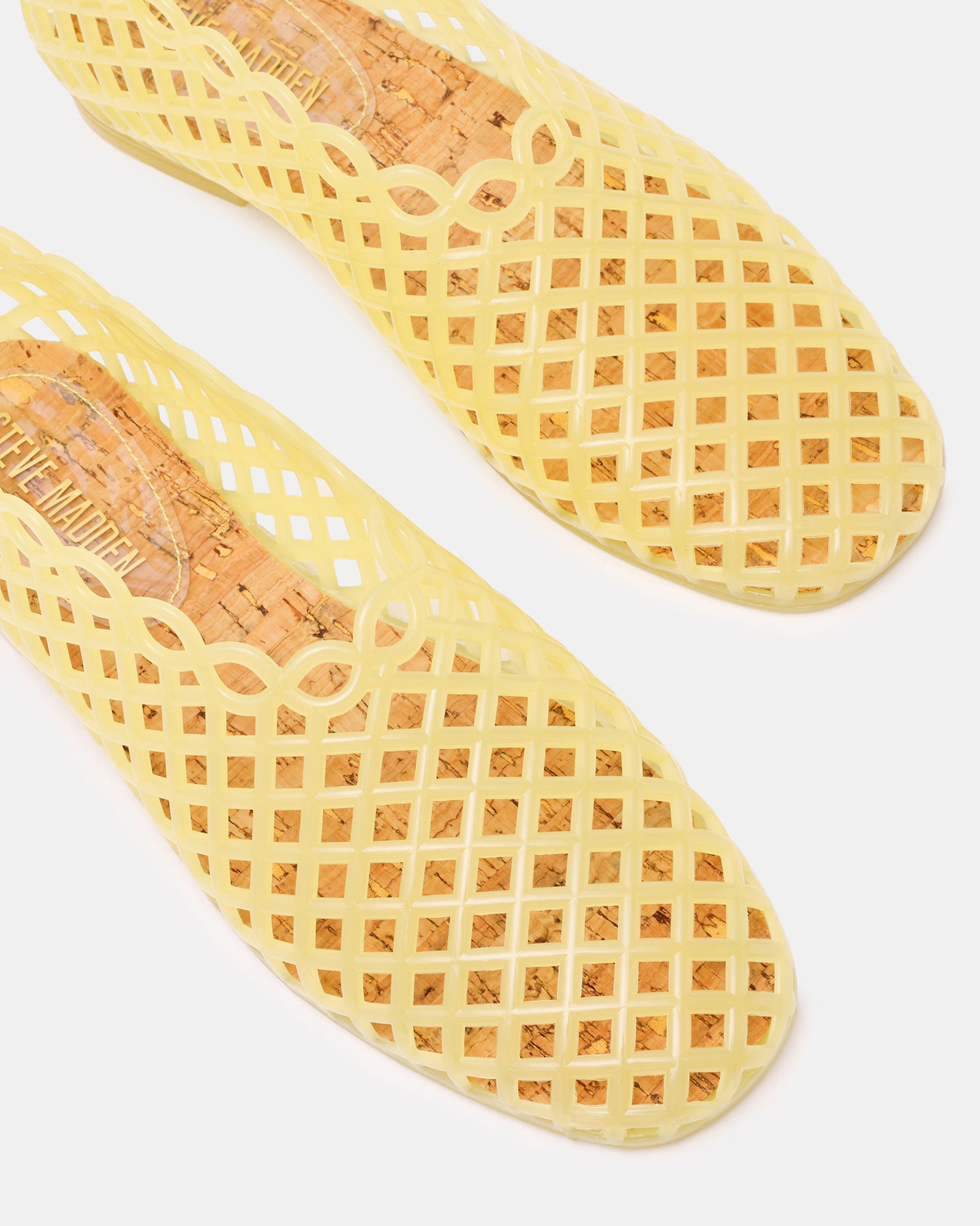 STEVEMADDEN_SHOES_GROVE_BUTTER-YELLOW05.jpg