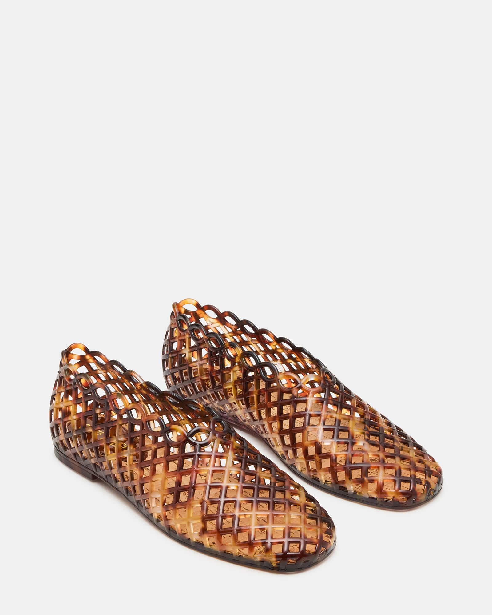 STEVEMADDEN_SHOES_GROVE_TORTOISE_02_2bd67053-0793-4eb8-a77f-14758d810031.jpg