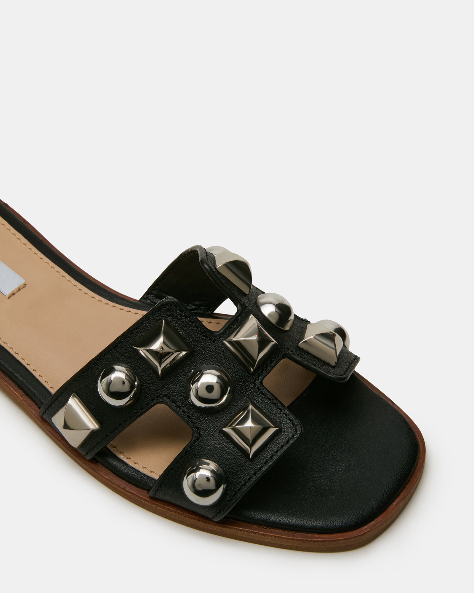 STEVEMADDEN_SHOES_HADYN-STUDD_BLACK_05_d4ff5cf4-e043-4bb5-bee1-ea79f88efbf9.jpg