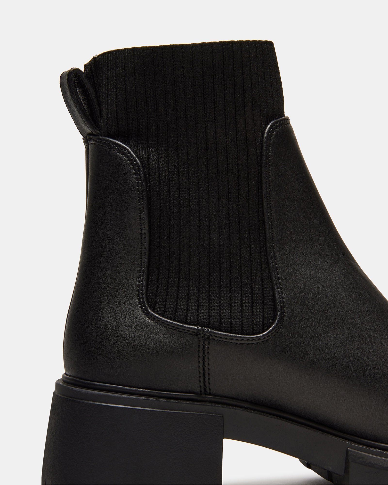 STEVEMADDEN_SHOES_HUTCHH20_BLACK_04.jpg