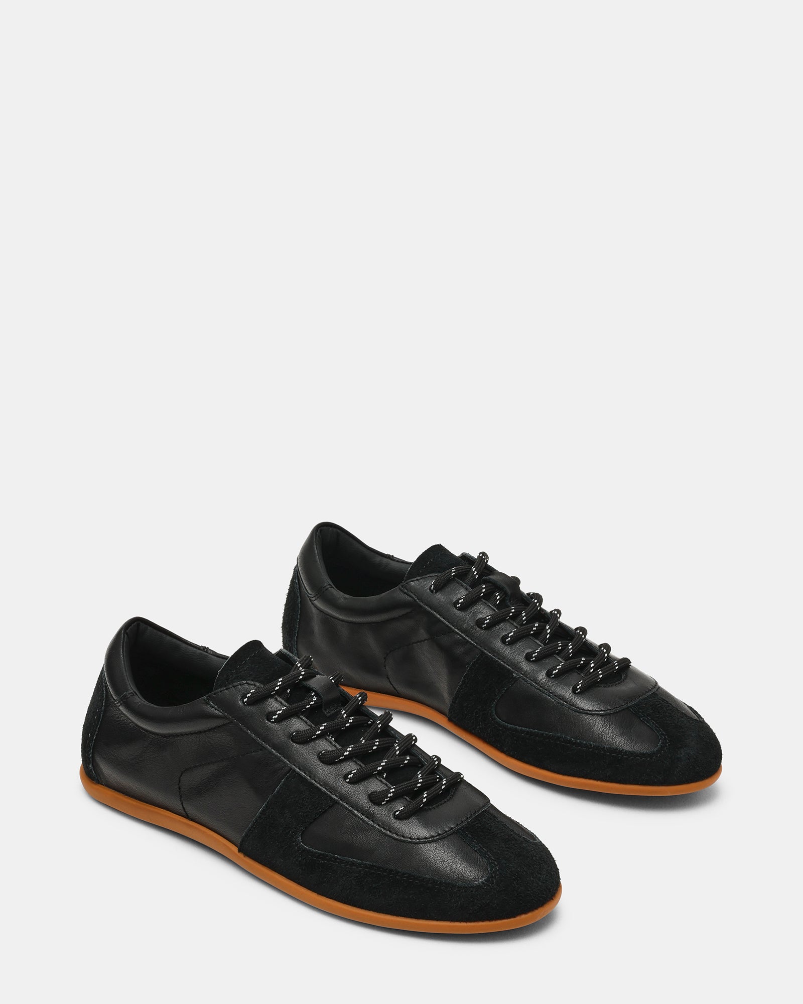 STEVEMADDEN_SHOES_JAXSON_BLACK-LEATHER02.jpg