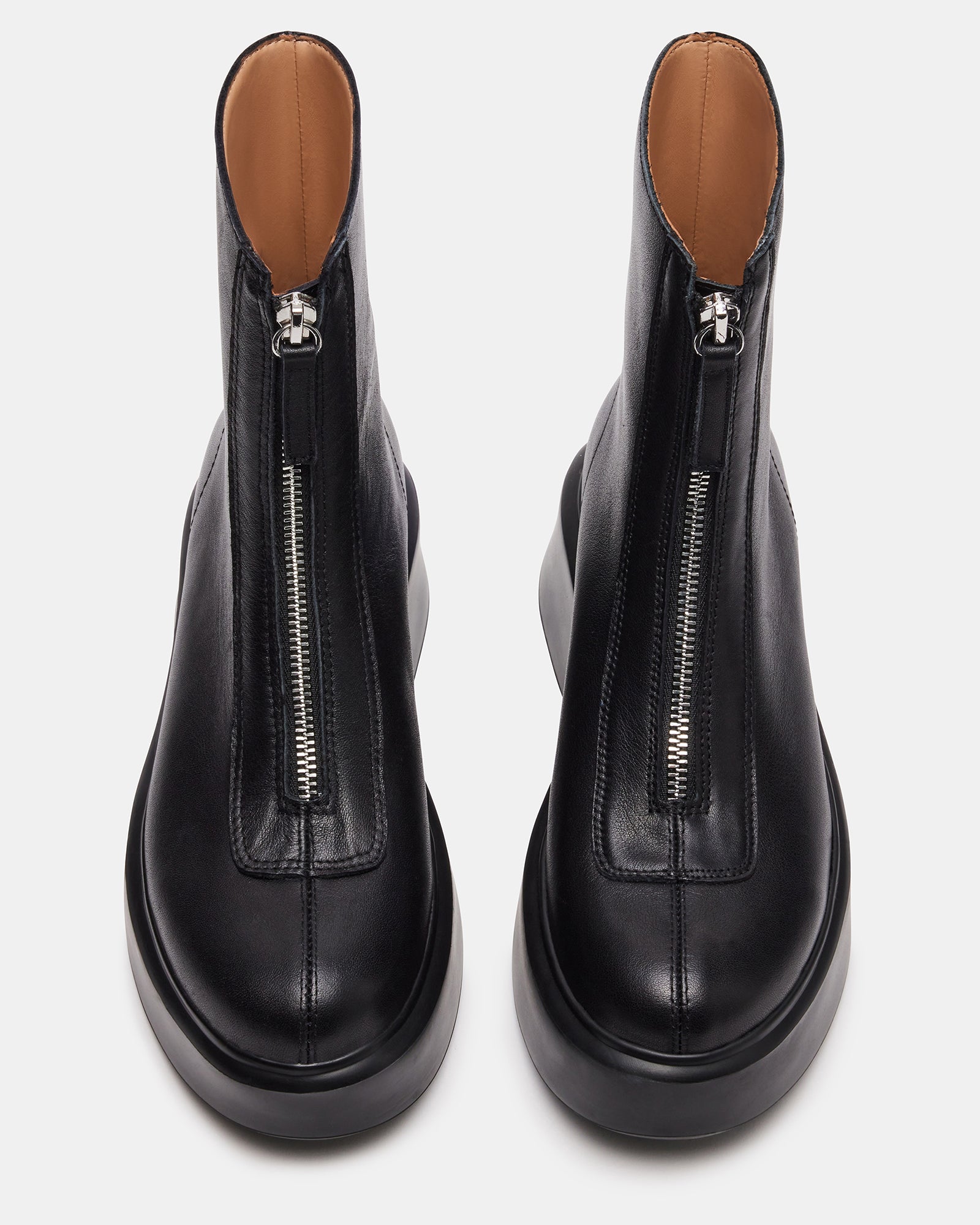 STEVEMADDEN_SHOES_JONES_BLACK-LEATHER_04_b9c497ed-c4cf-42f6-804b-197b1f039e47.jpg