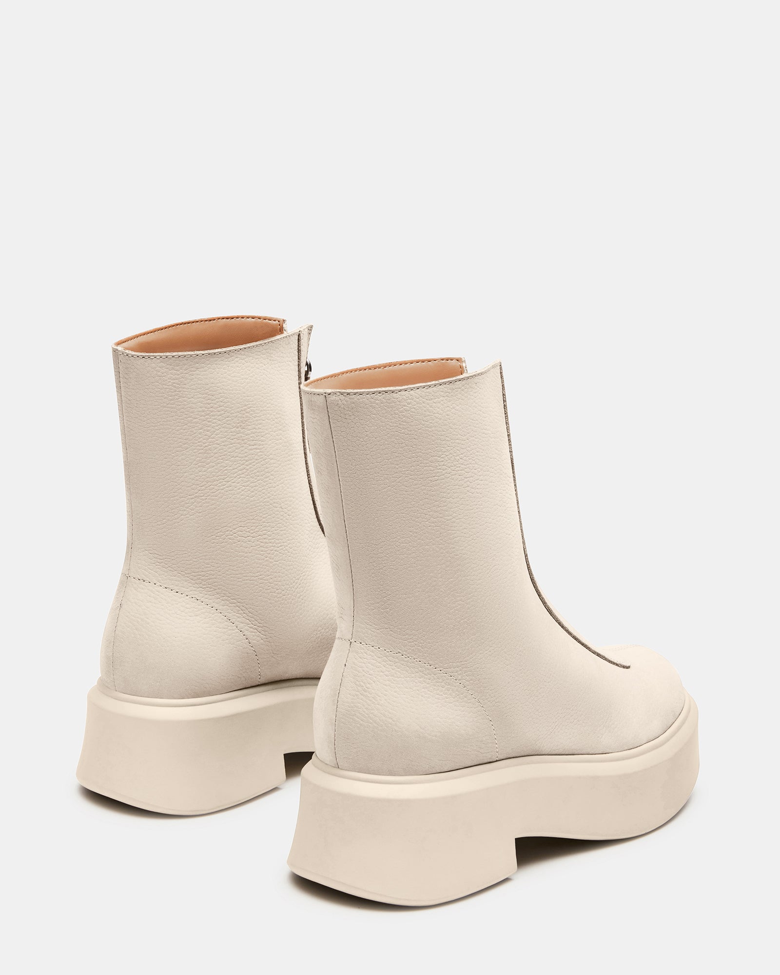 STEVEMADDEN_SHOES_JONES_BONE-NUBUCK_02_8190fded-cd8f-486e-8cae-707ba6541b3c.jpg