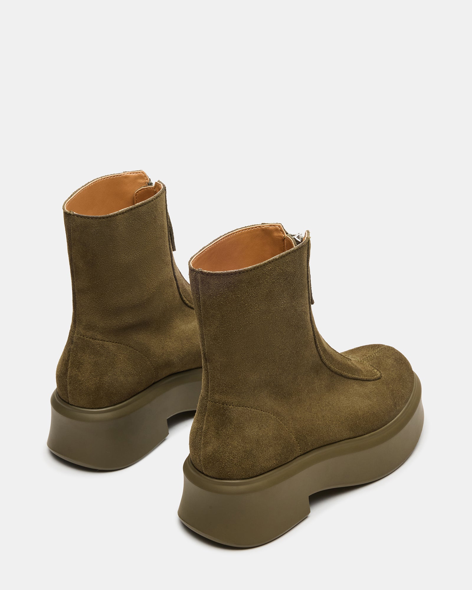 STEVEMADDEN_SHOES_JONES_OLIVE_03.jpg