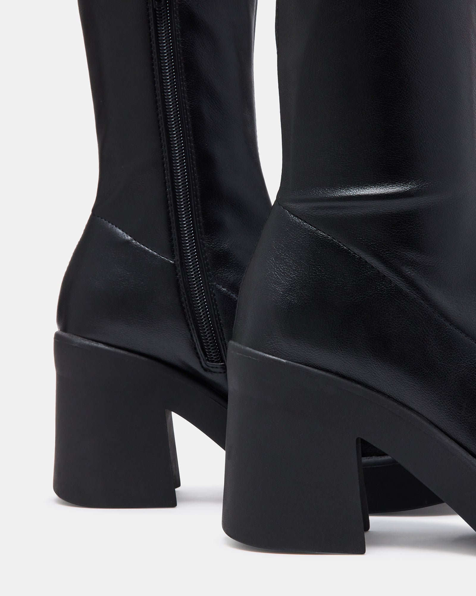 STEVEMADDEN_SHOES_KLAYTON_BLACK_05.jpg