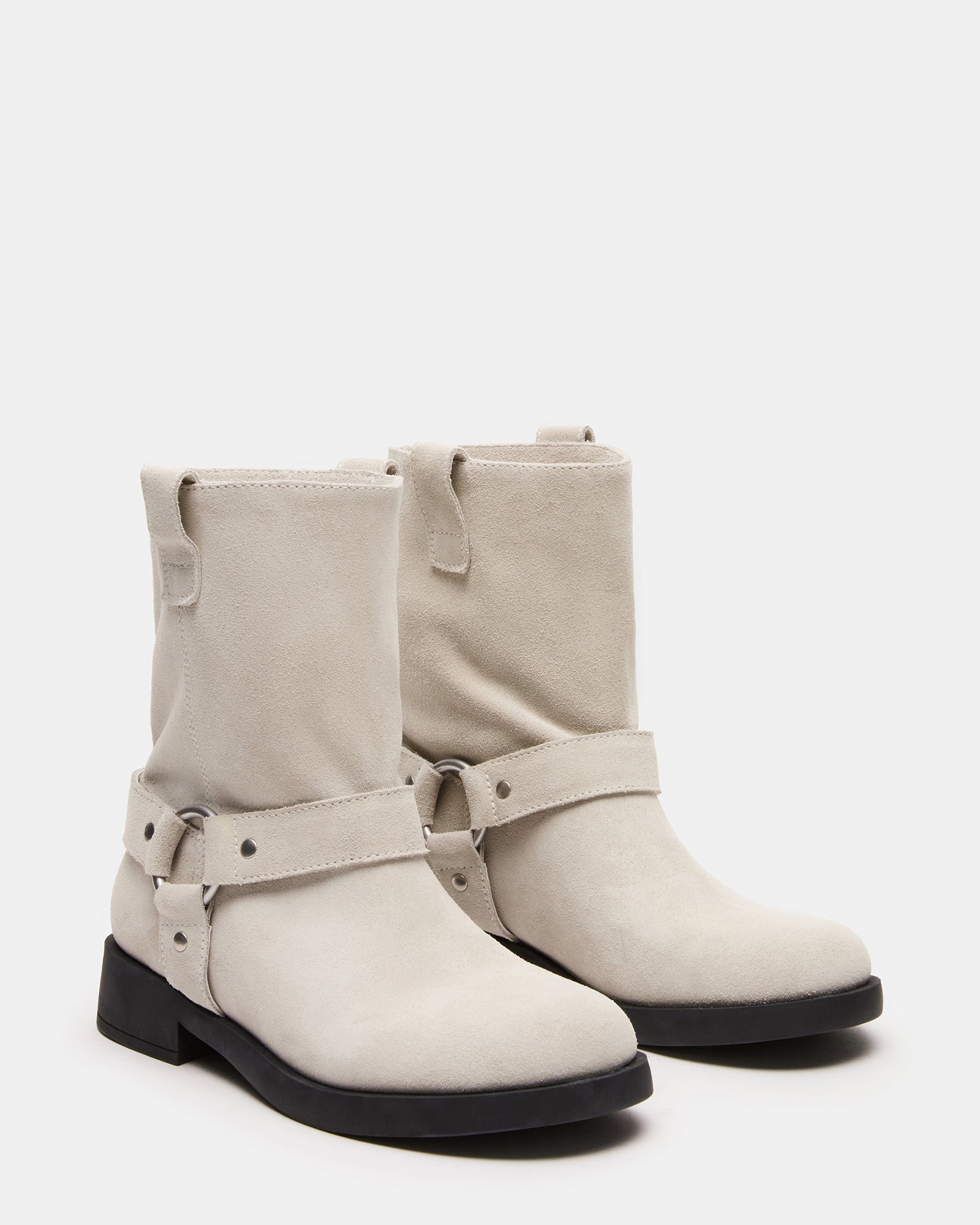 STEVEMADDEN_SHOES_LANI_WHITE-SUEDE_02.jpg
