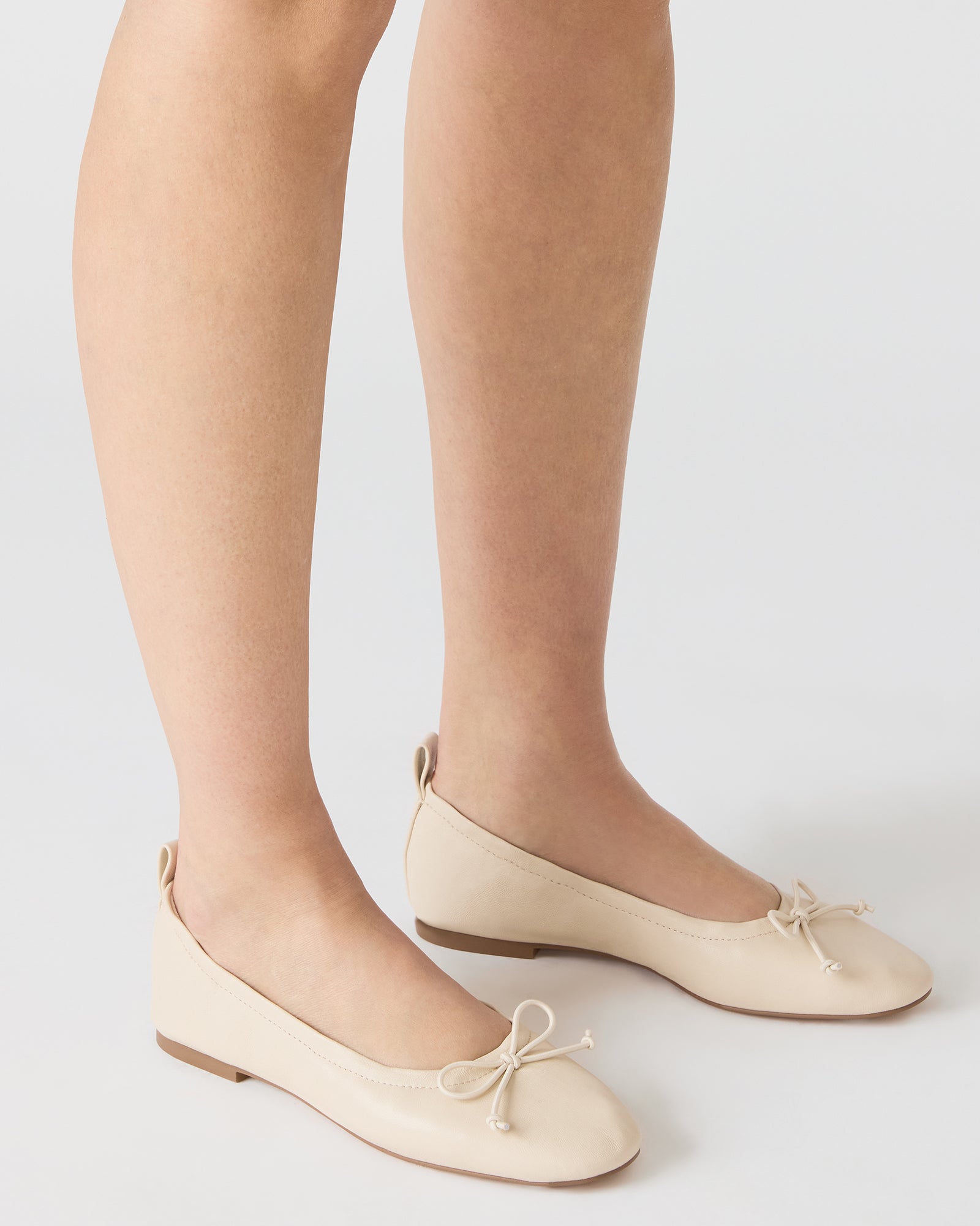 STEVEMADDEN_SHOES_LANTI_BONE-LEATHER_0630_0eb50583-410e-48cc-8a52-04331ca59169.jpg