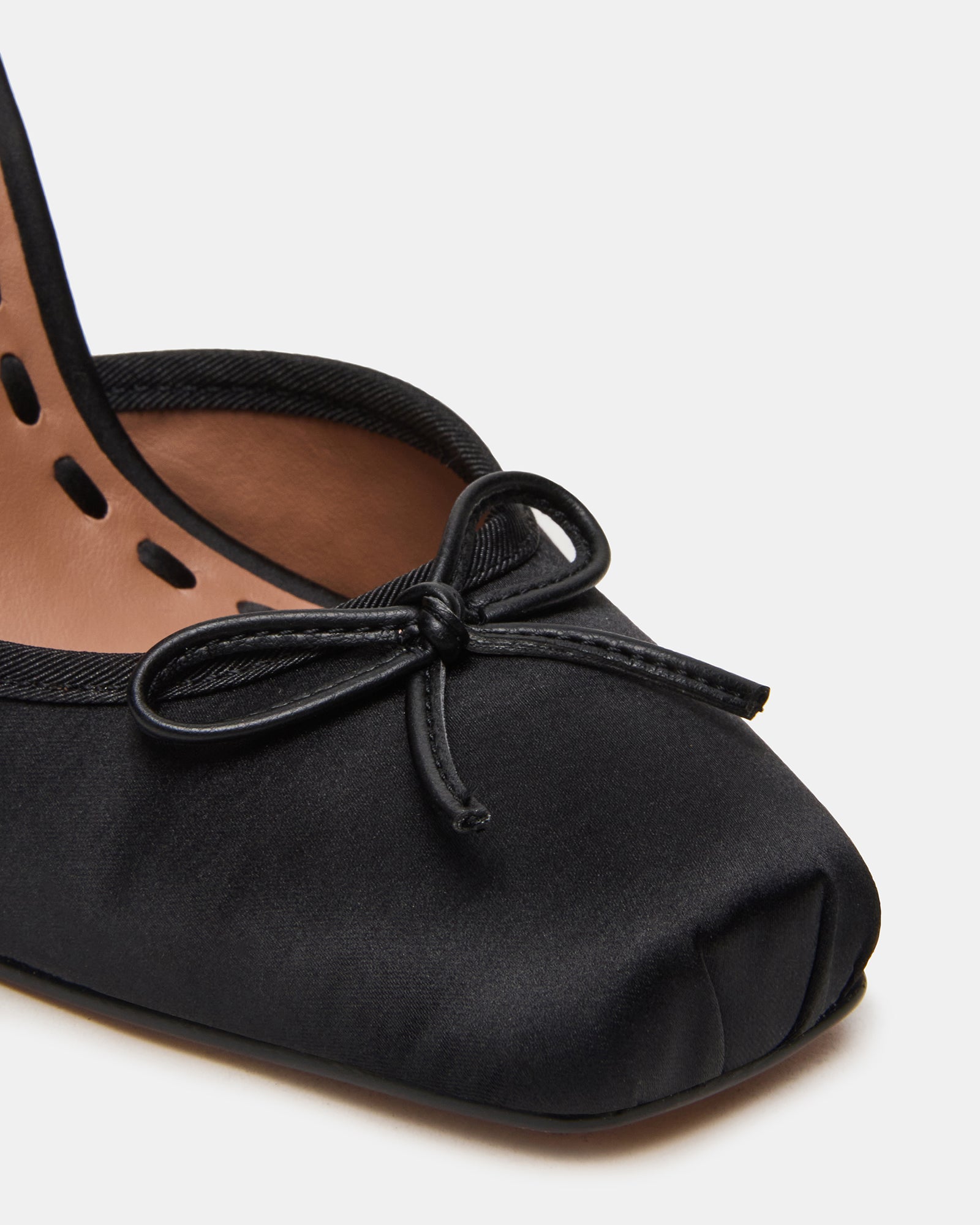 STEVEMADDEN_SHOES_LARINA_BLACK-SATIN_05.jpg