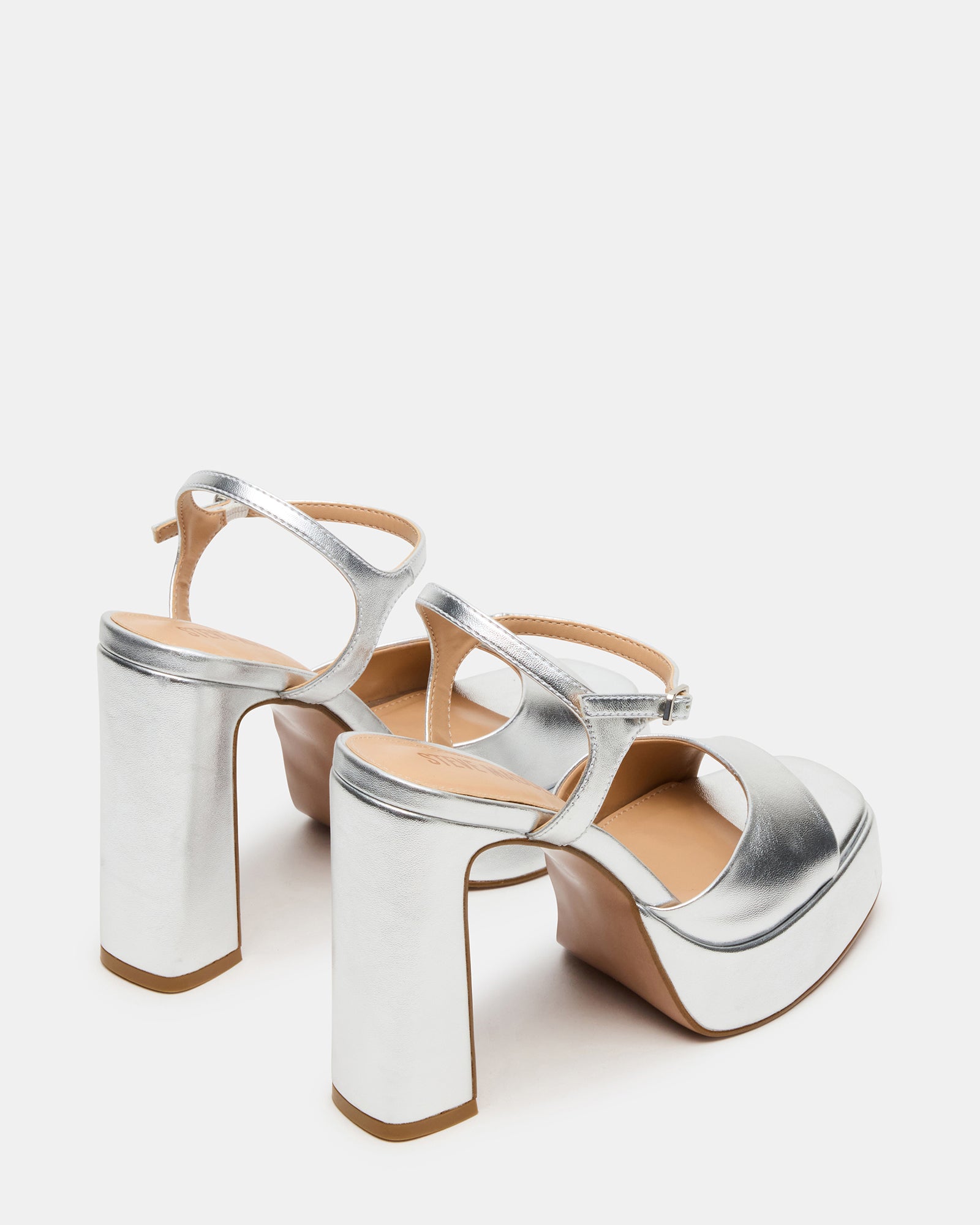 STEVEMADDEN_SHOES_LIANDRA_SILVER_03.jpg