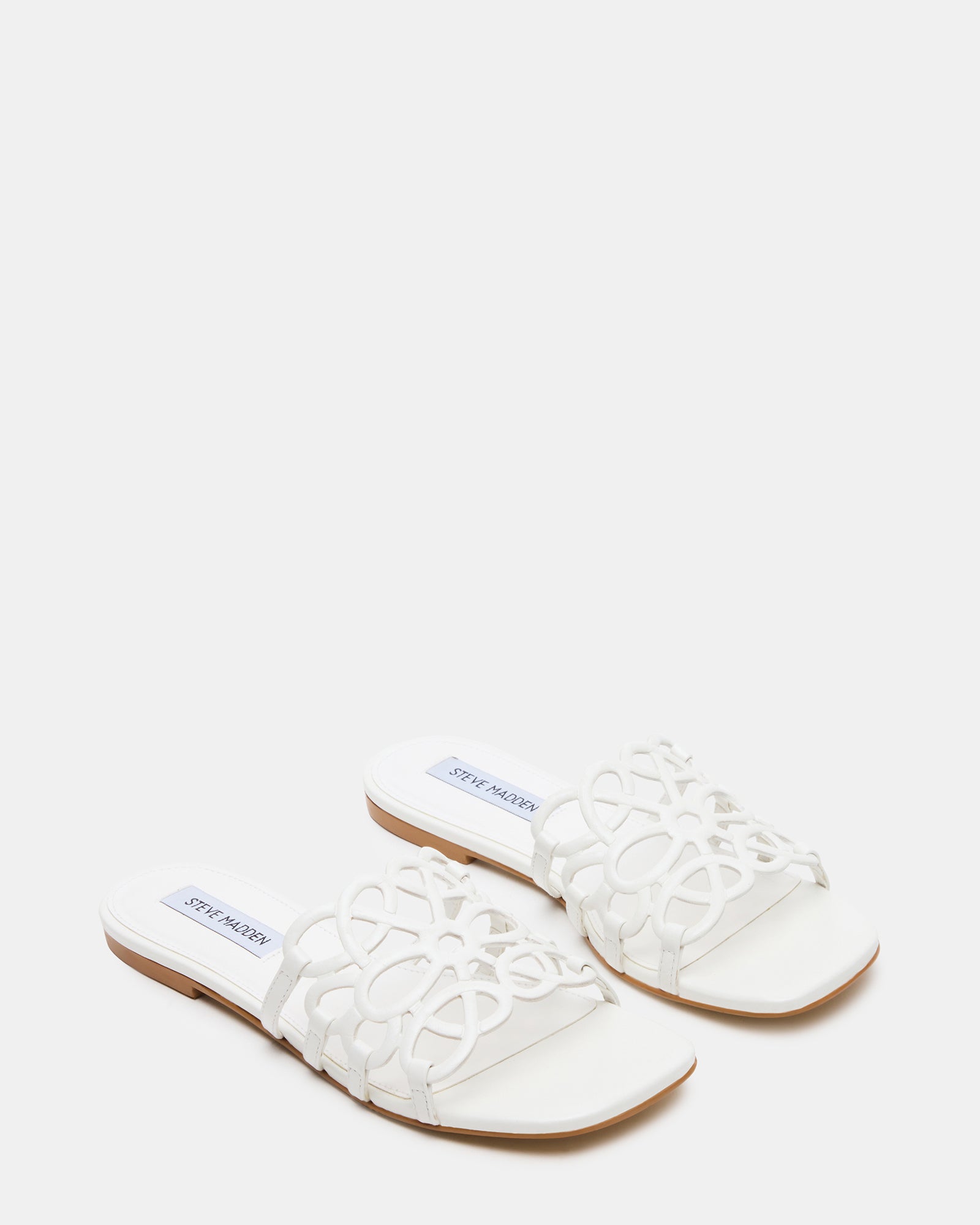 STEVEMADDEN_SHOES_LOTUS_SUMMER-WHITE_02.jpg