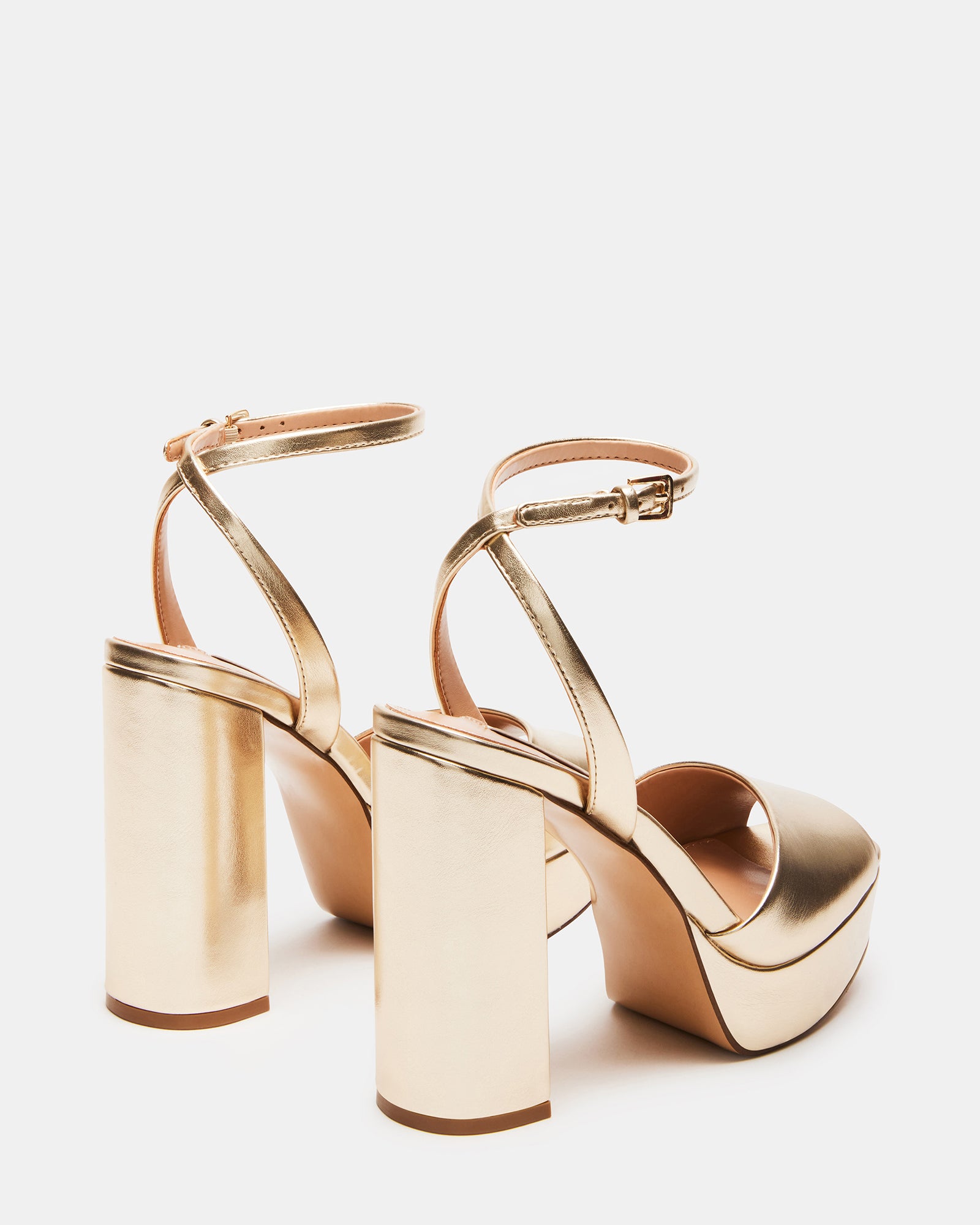 STEVEMADDEN_SHOES_LOURDES_CHAMPAGNE_02.jpg