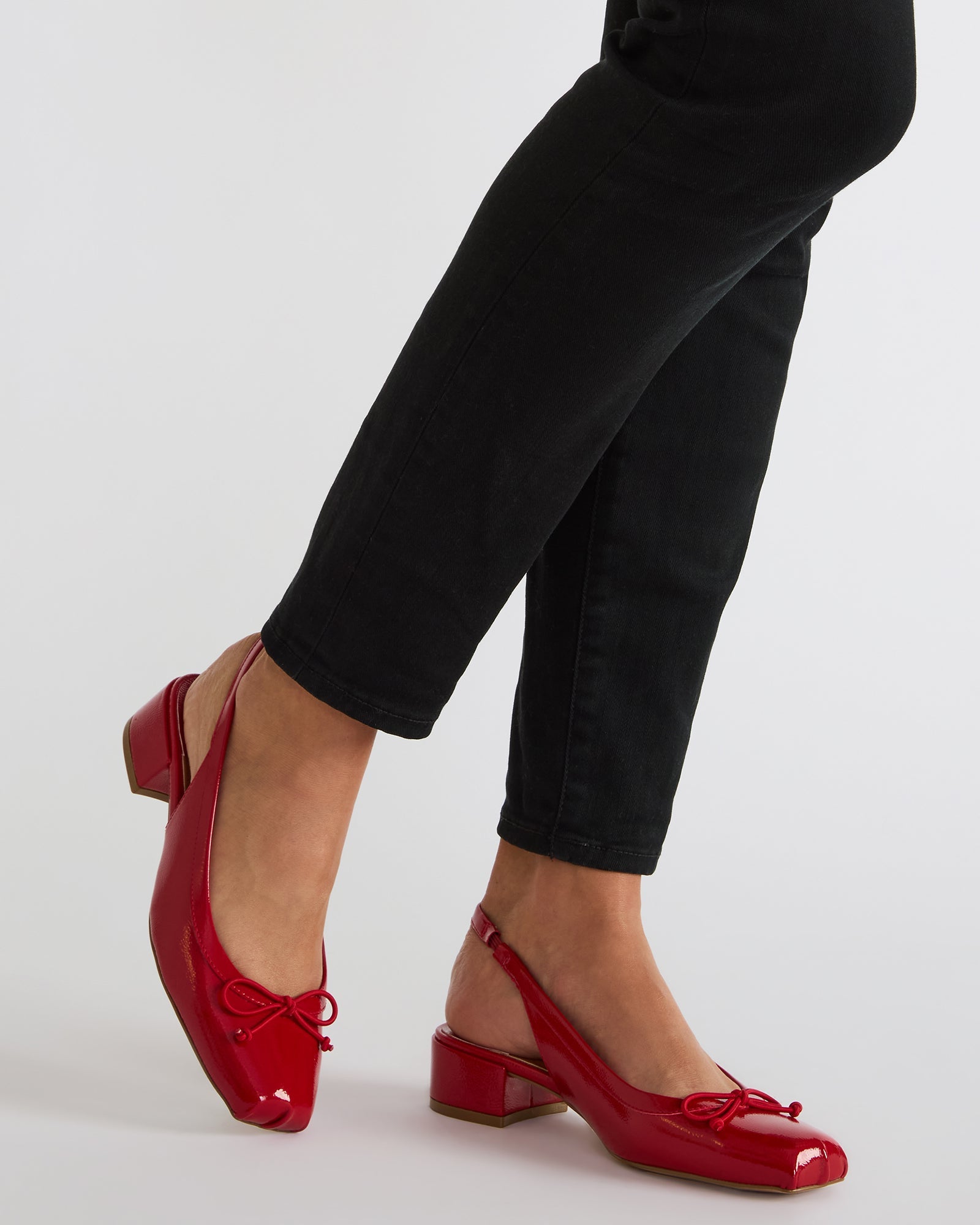 STEVEMADDEN_SHOES_LOVED_RED-CRINKLE-PAT_4420.jpg