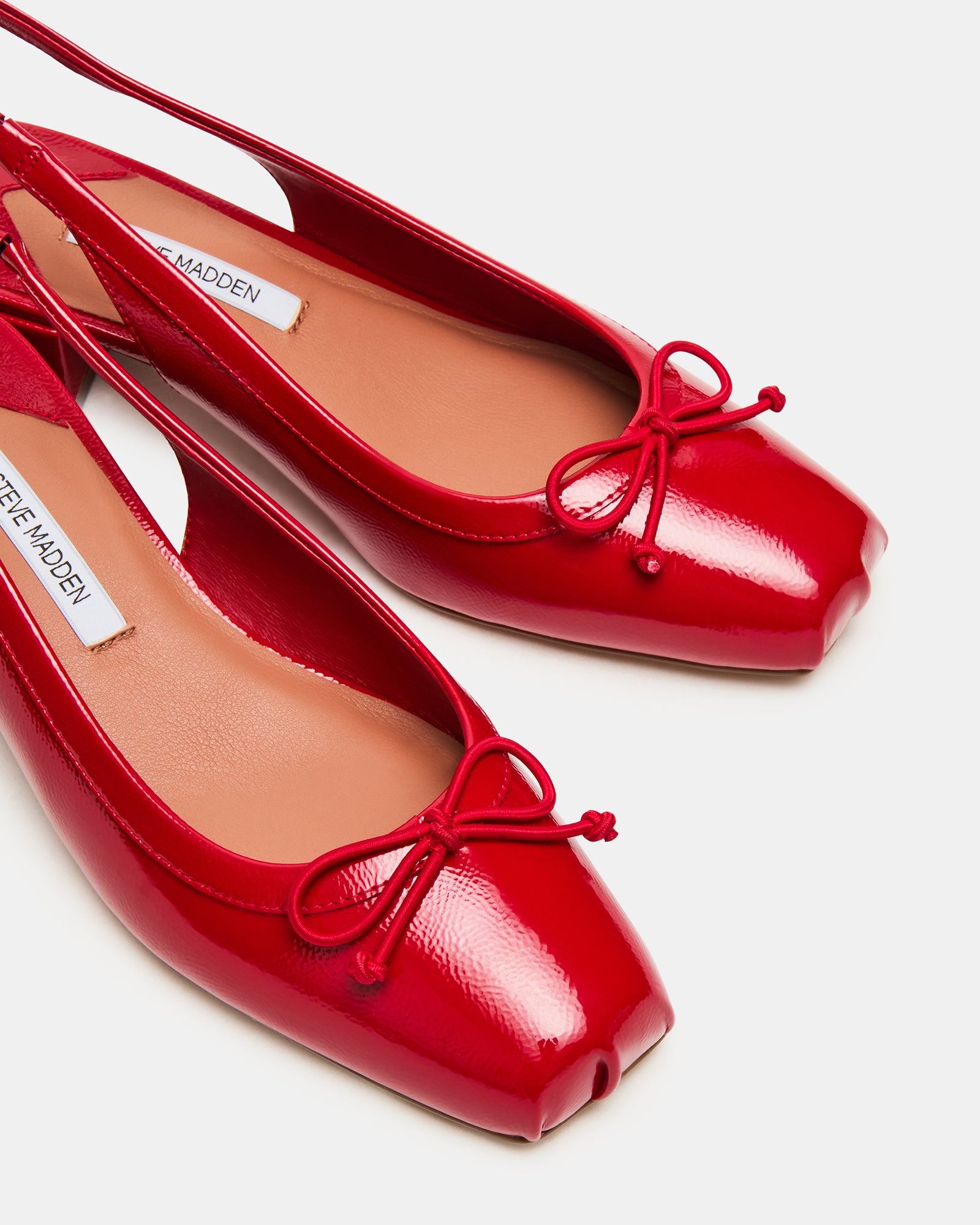STEVEMADDEN_SHOES_LOVED_RED-CRINKLE_03.jpg