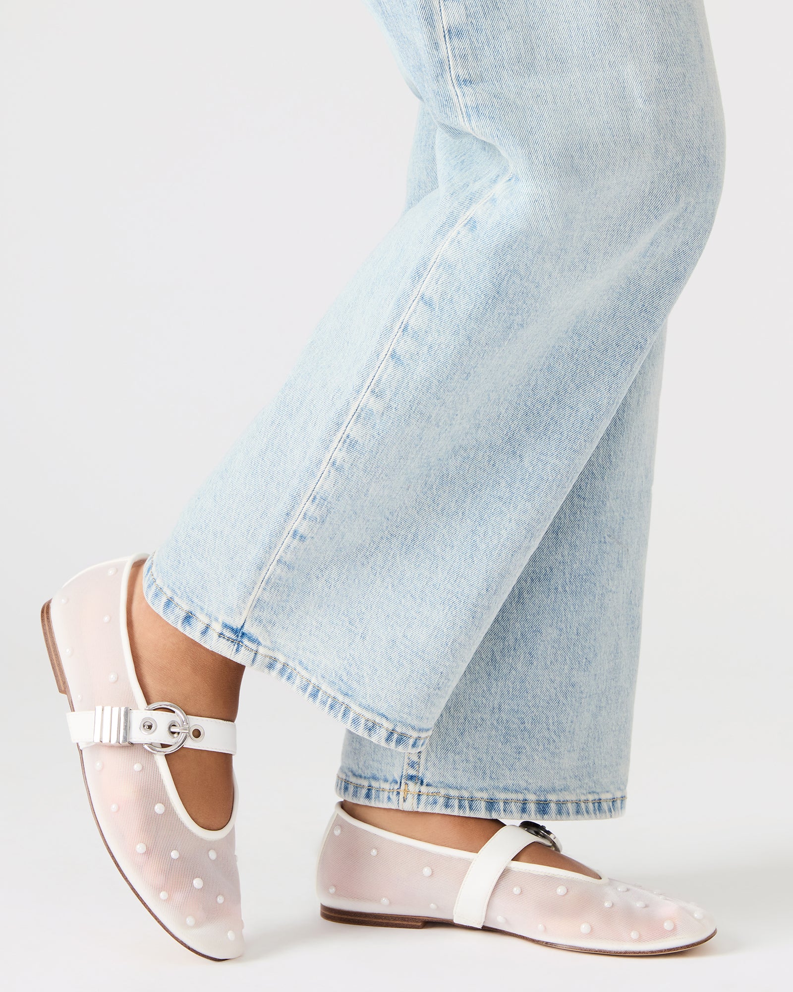 STEVEMADDEN_SHOES_LUCIA-ST_PEARL_0598.jpg