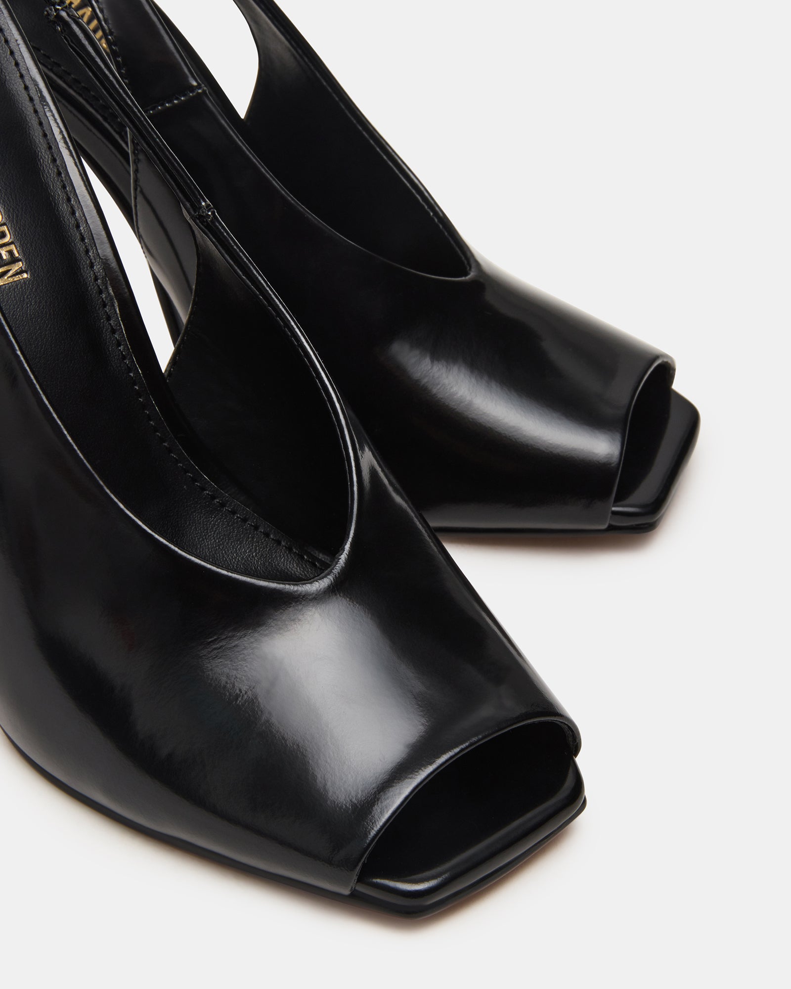 STEVEMADDEN_SHOES_LUCIAN_BLACK-LEATHER_04.jpg