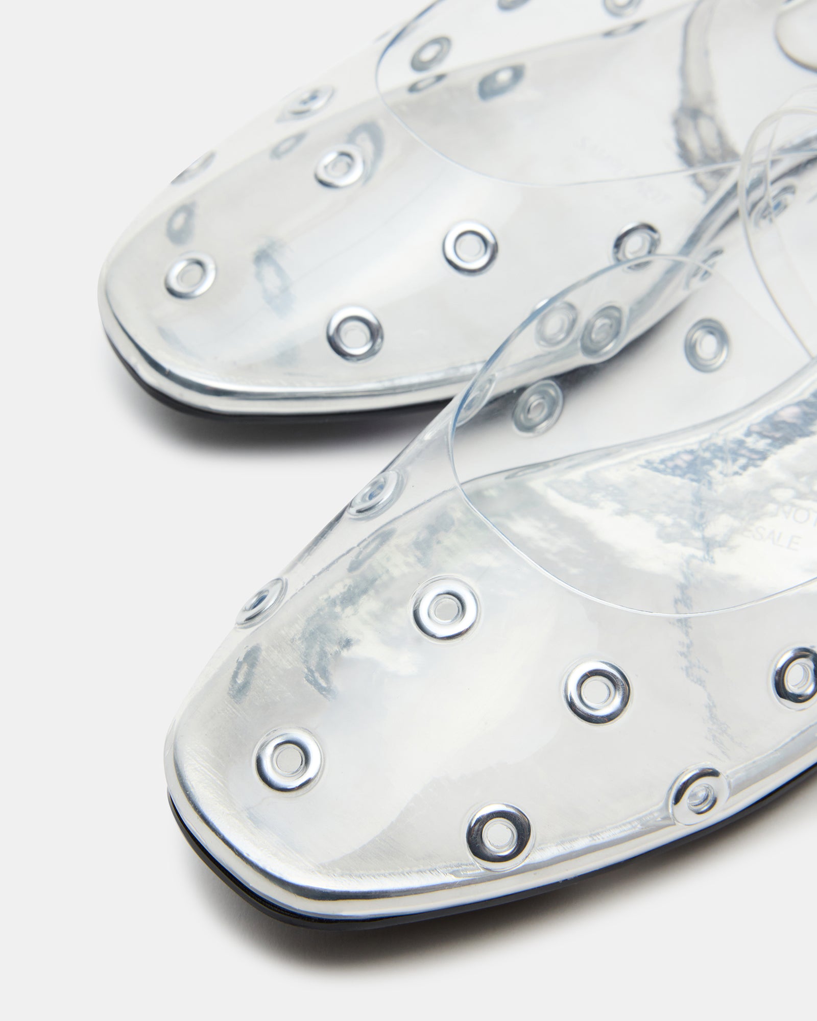 STEVEMADDEN_SHOES_LUNETH_CLEAR_05.jpg