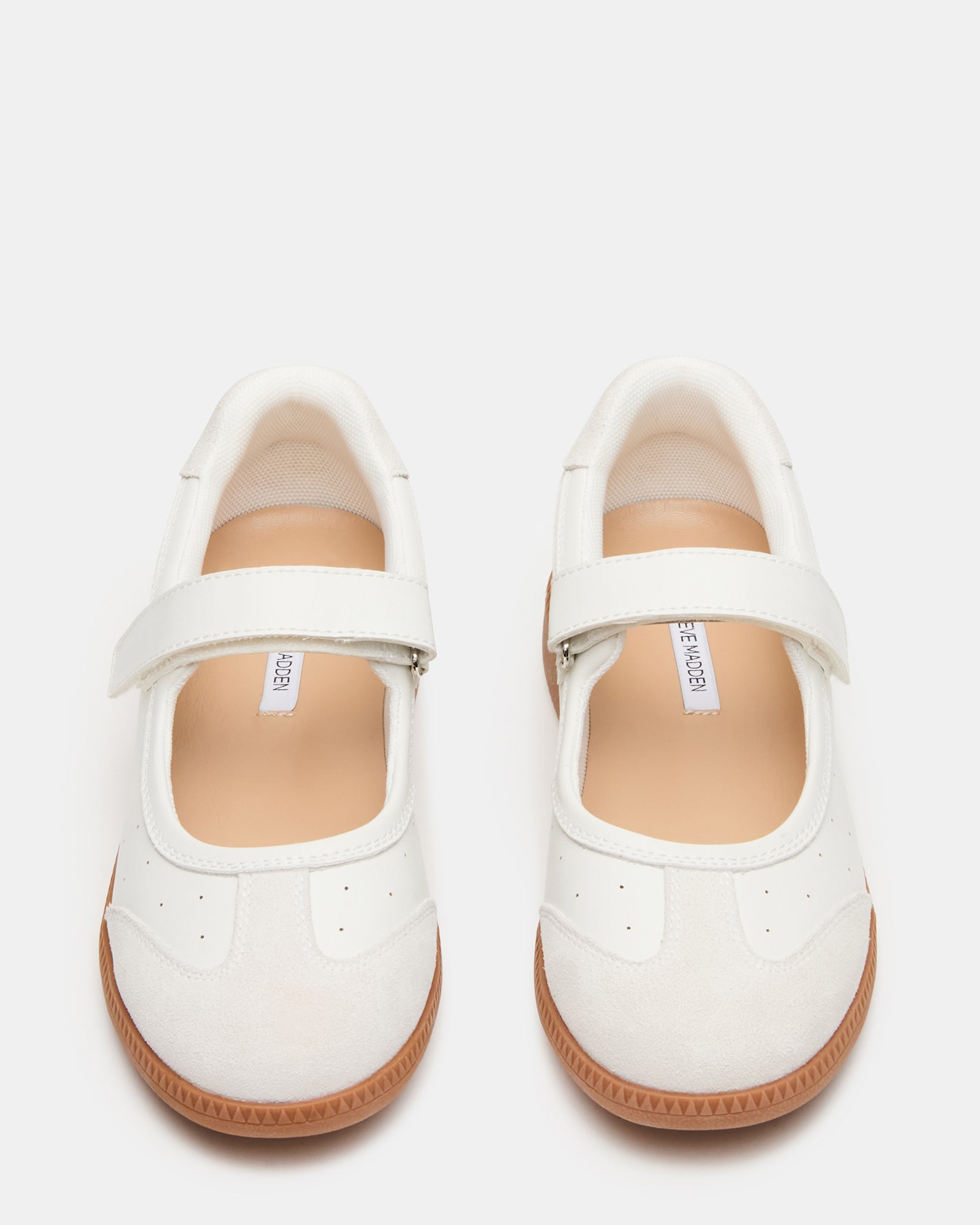 STEVEMADDEN_SHOES_MOVEMENT_WHITE_01.jpg