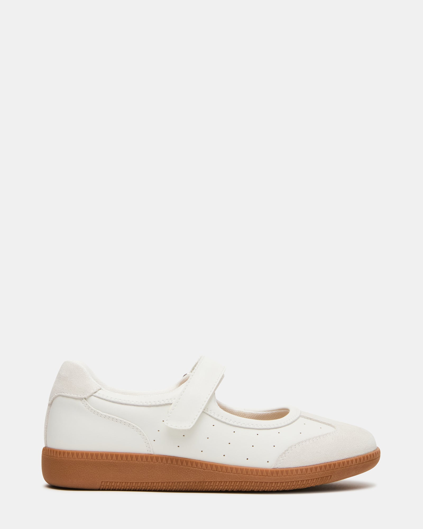 STEVEMADDEN_SHOES_MOVEMENT_WHITE_04.jpg