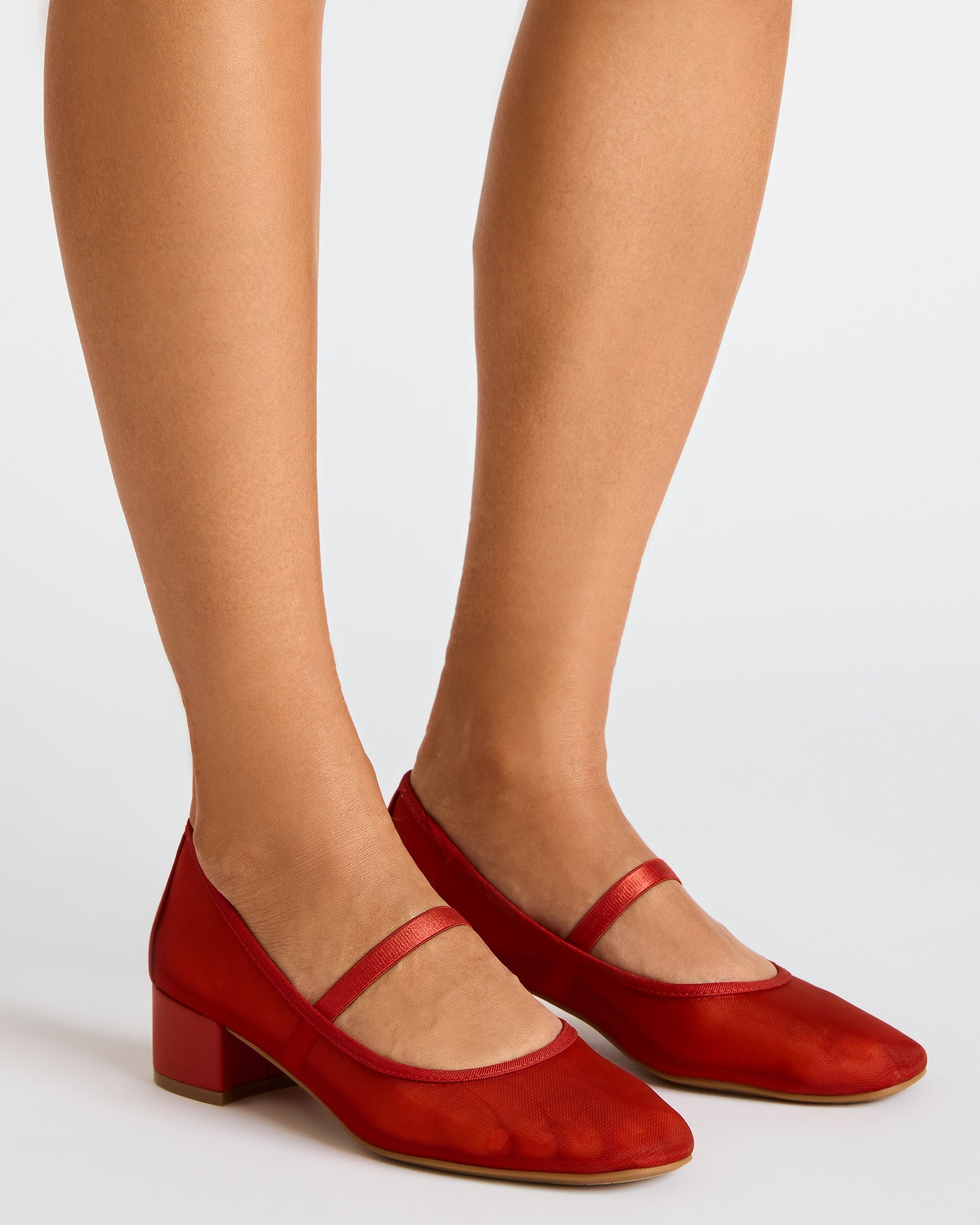 STEVEMADDEN_SHOES_MURAL_RED_0246.jpg