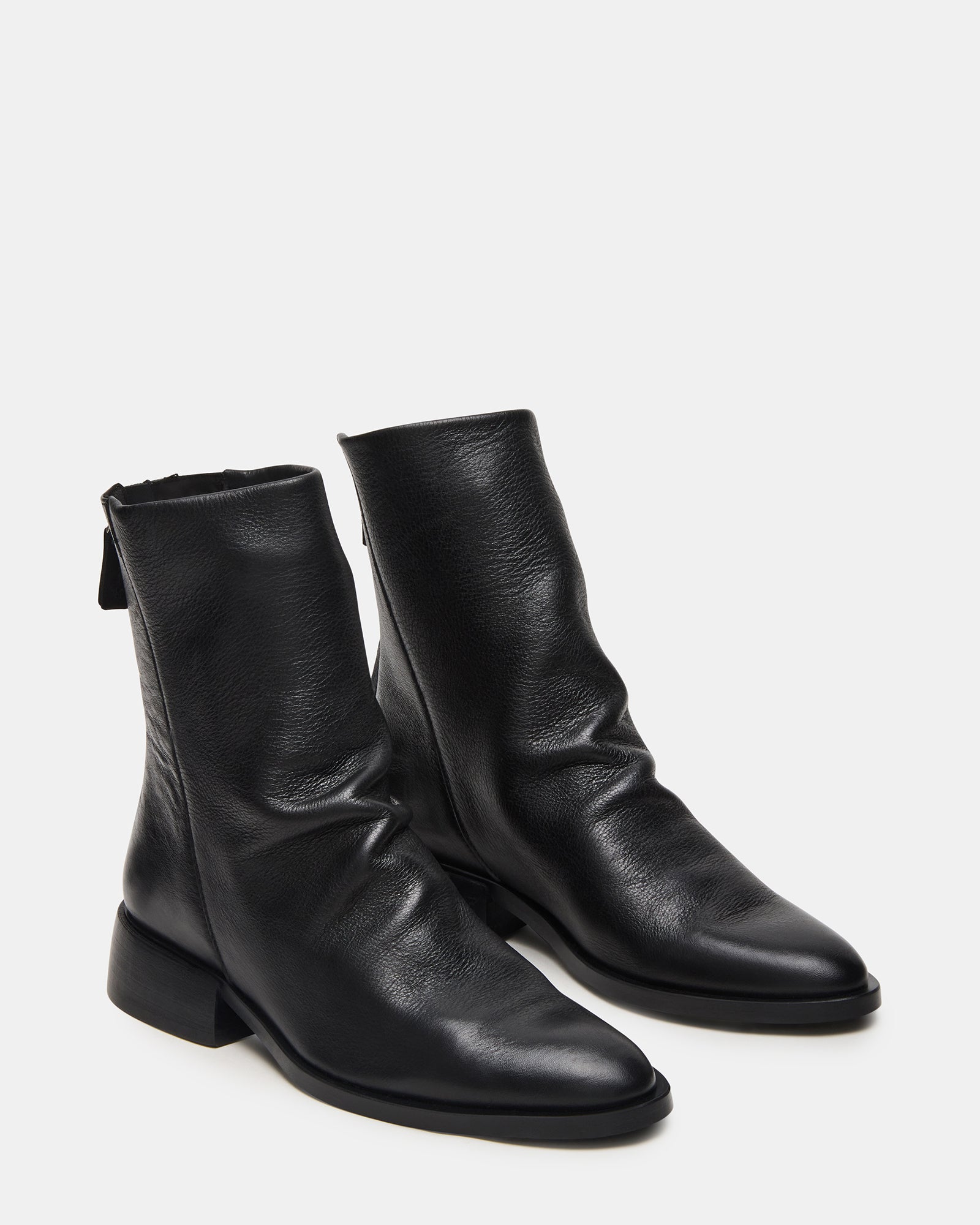 STEVEMADDEN_SHOES_NEXIE_BLACK-LEATHER_01.jpg
