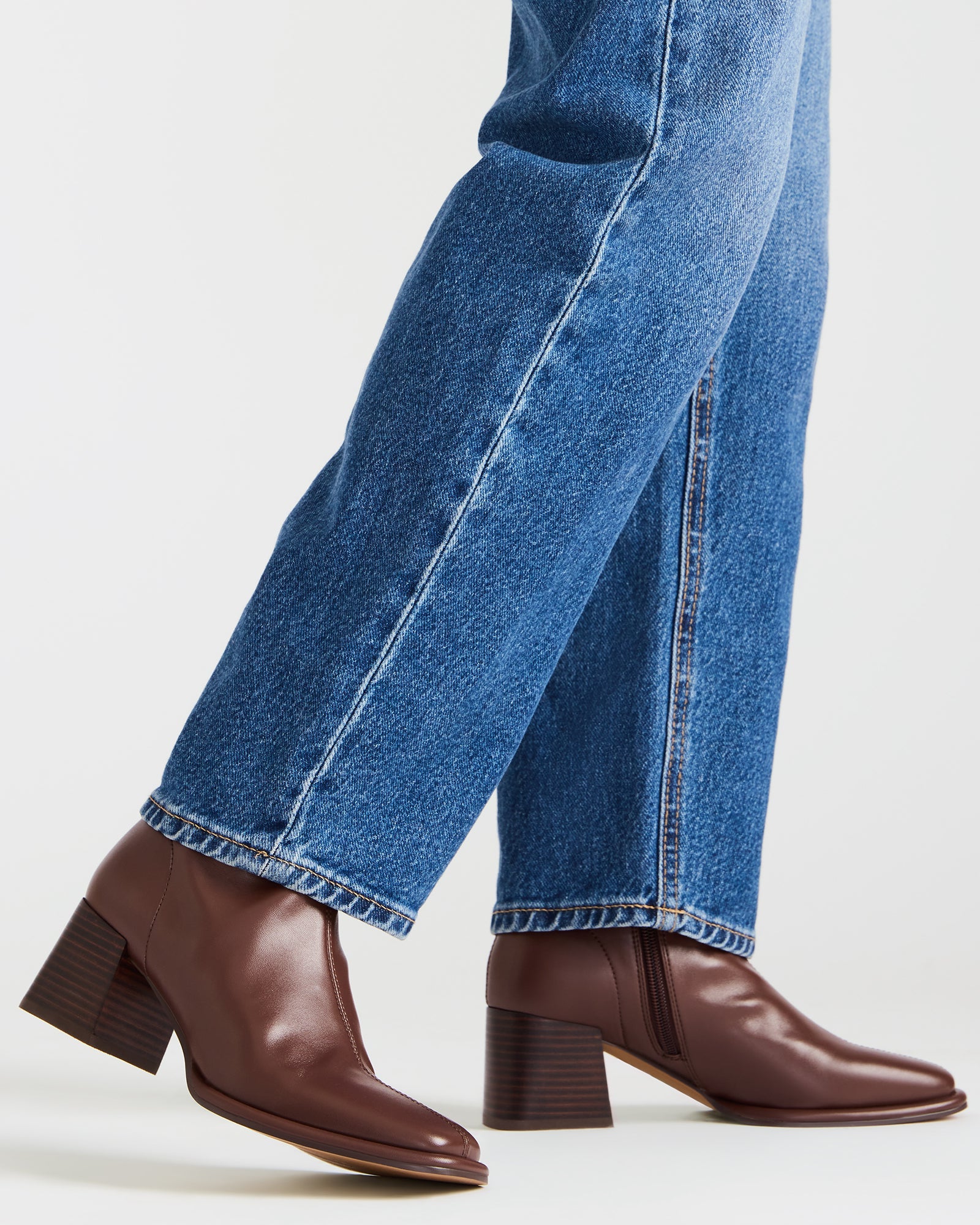 STEVEMADDEN_SHOES_PAMMY_BROWN_0897.jpg