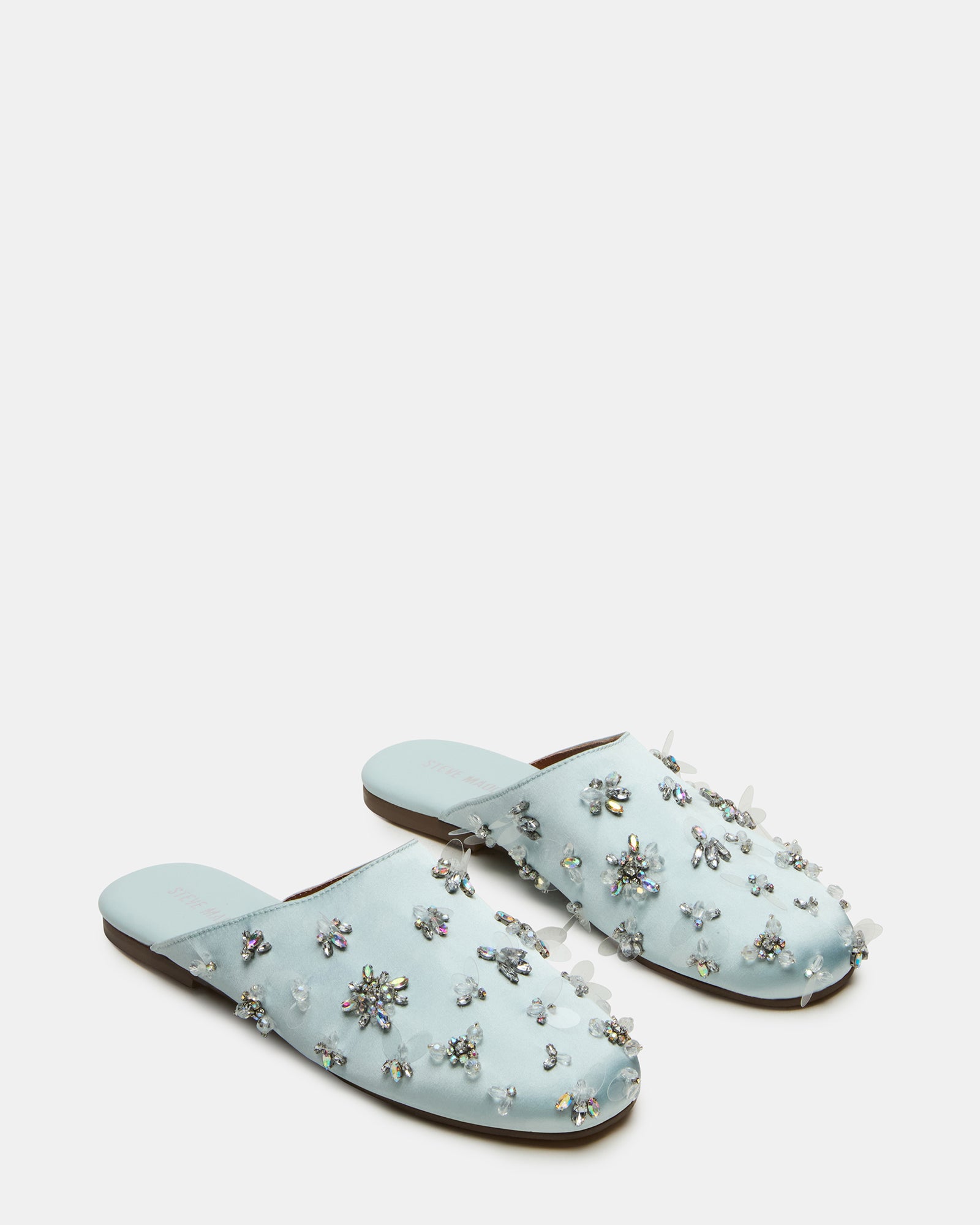 STEVEMADDEN_SHOES_PEARSON-R_BLUE-SATIN_01.jpg