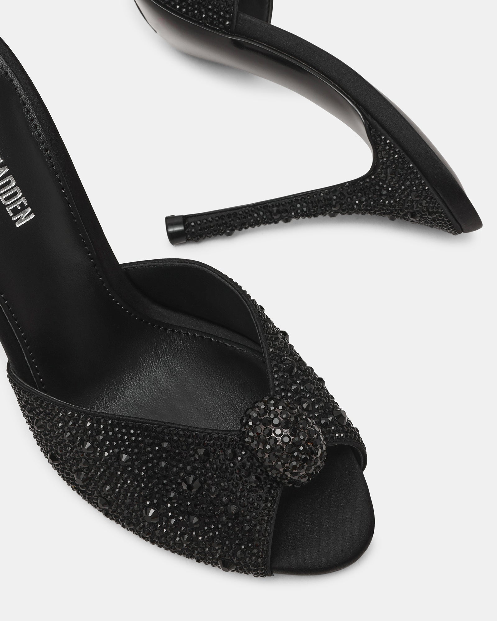 STEVEMADDEN_SHOES_PRIYA-R_BLACK05.jpg