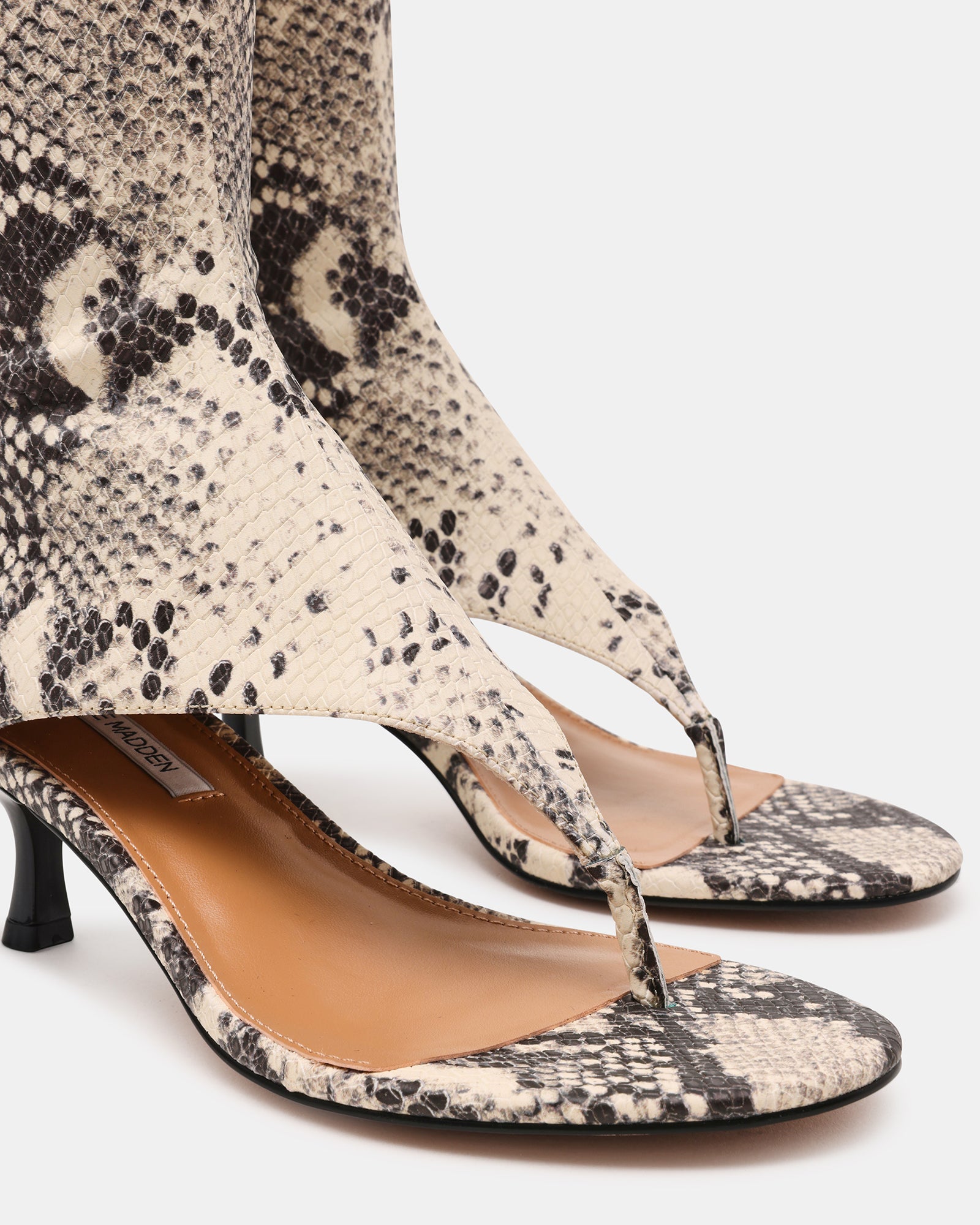 STEVEMADDEN_SHOES_RELENTLESS_SNAKE05.jpg