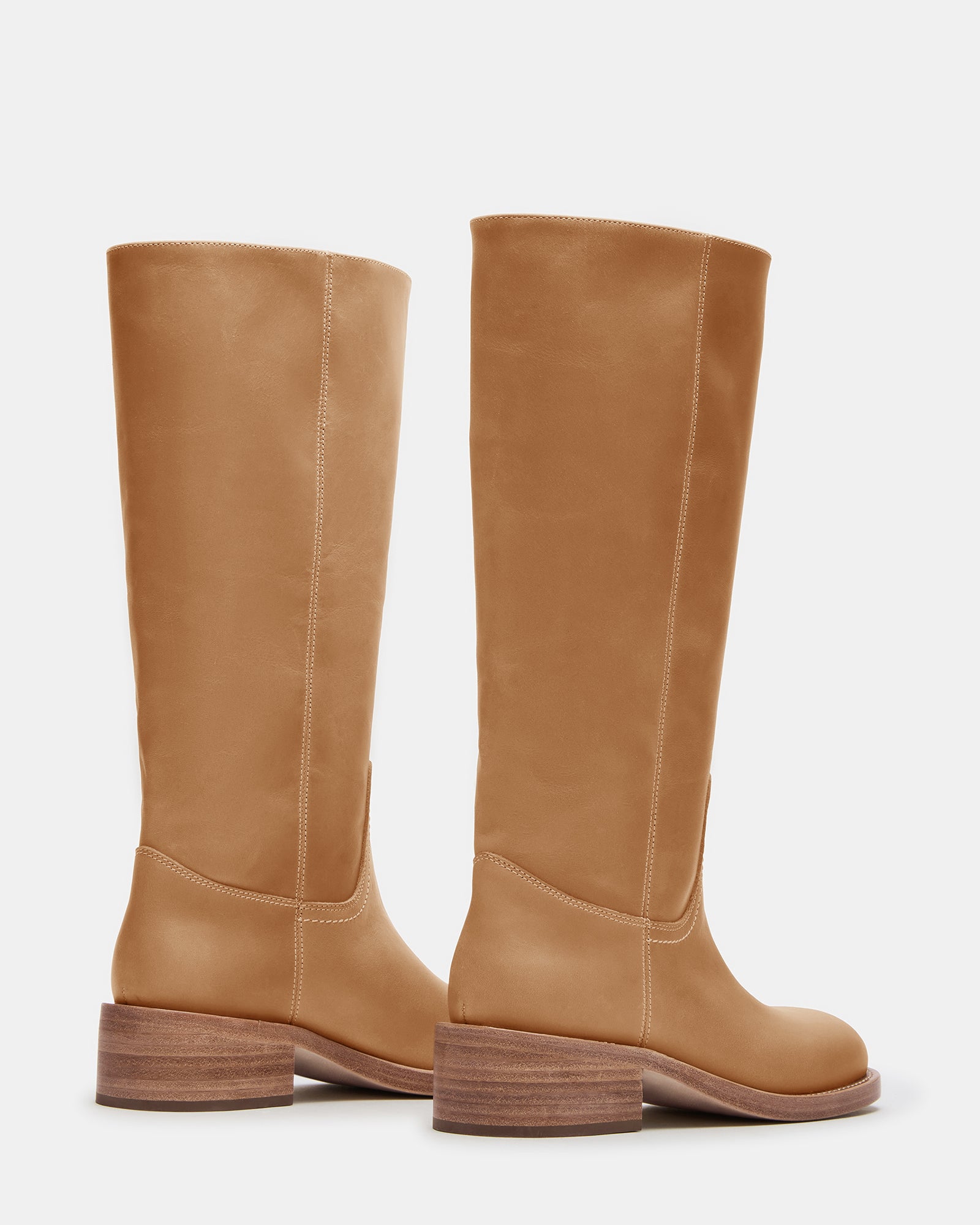STEVEMADDEN_SHOES_RIGGS-W_BANANA-LEATHER_02_8cfad825-397f-4190-9a46-5ee726530a72.jpg