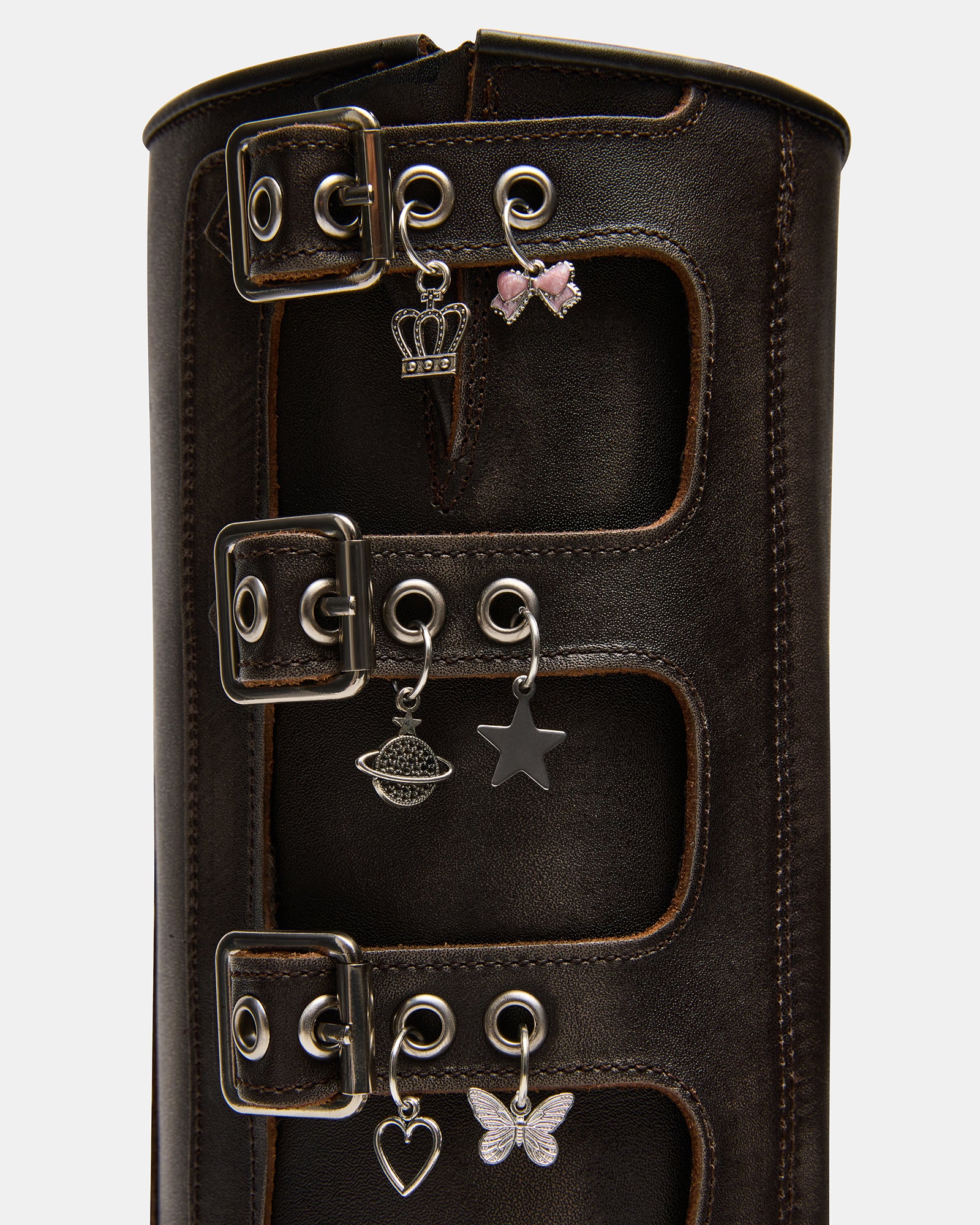 STEVEMADDEN_SHOES_ROCKY-CHARMS_BROWN-DISTRESSED_03.jpg