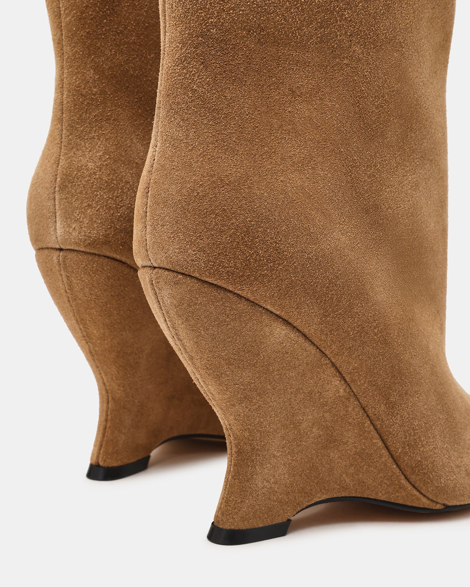 STEVEMADDEN_SHOES_RYLIX_TAUPE-SUEDE05.jpg