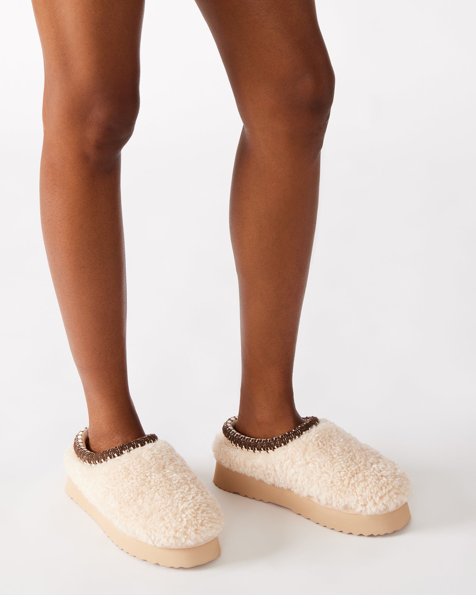 STEVEMADDEN_SHOES_SELENA-F_NATURAL_LEGS-DOWN.jpg