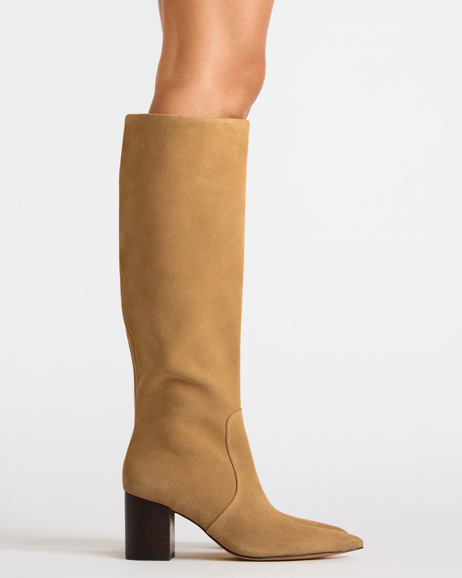 STEVEMADDEN_SHOES_SKYLINE_TAUPE-SUEDE_0377copy.jpg