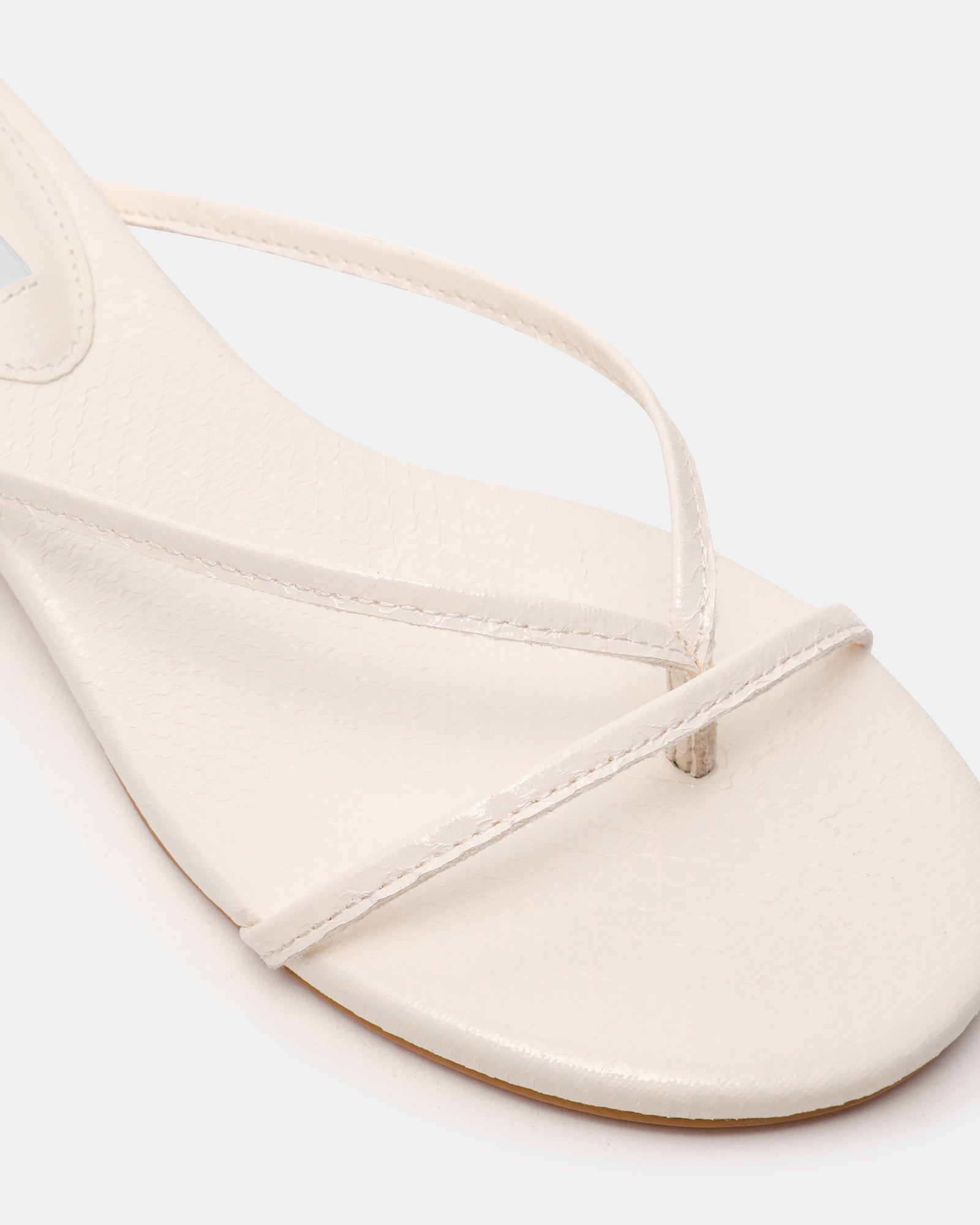STEVEMADDEN_SHOES_TERRY_MILKY05.jpg