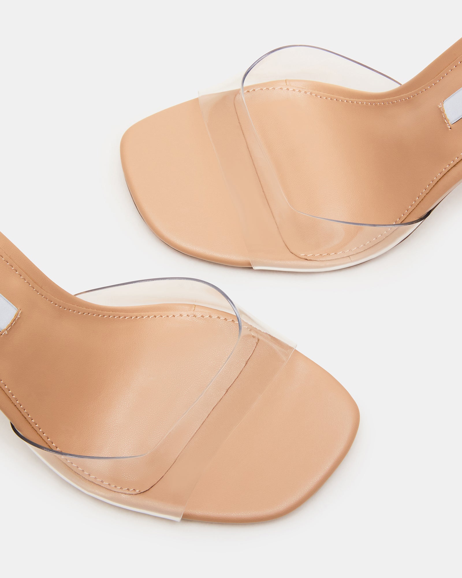 STEVEMADDEN_SHOES_WHISTLE_CLEAR_04.jpg